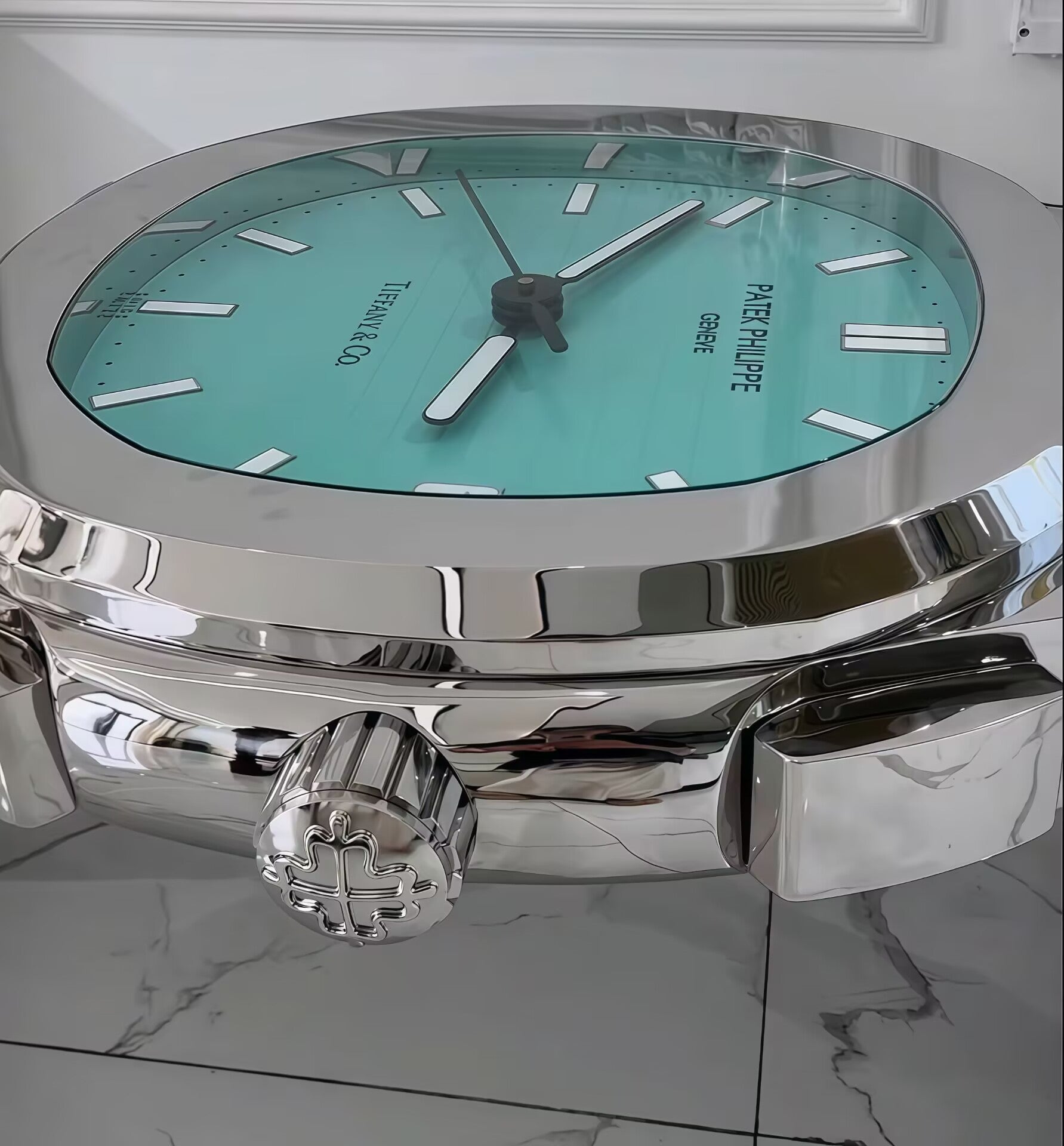 Villa Living Room Creativity Stainless Steel Nautilus Watch Coffee Table