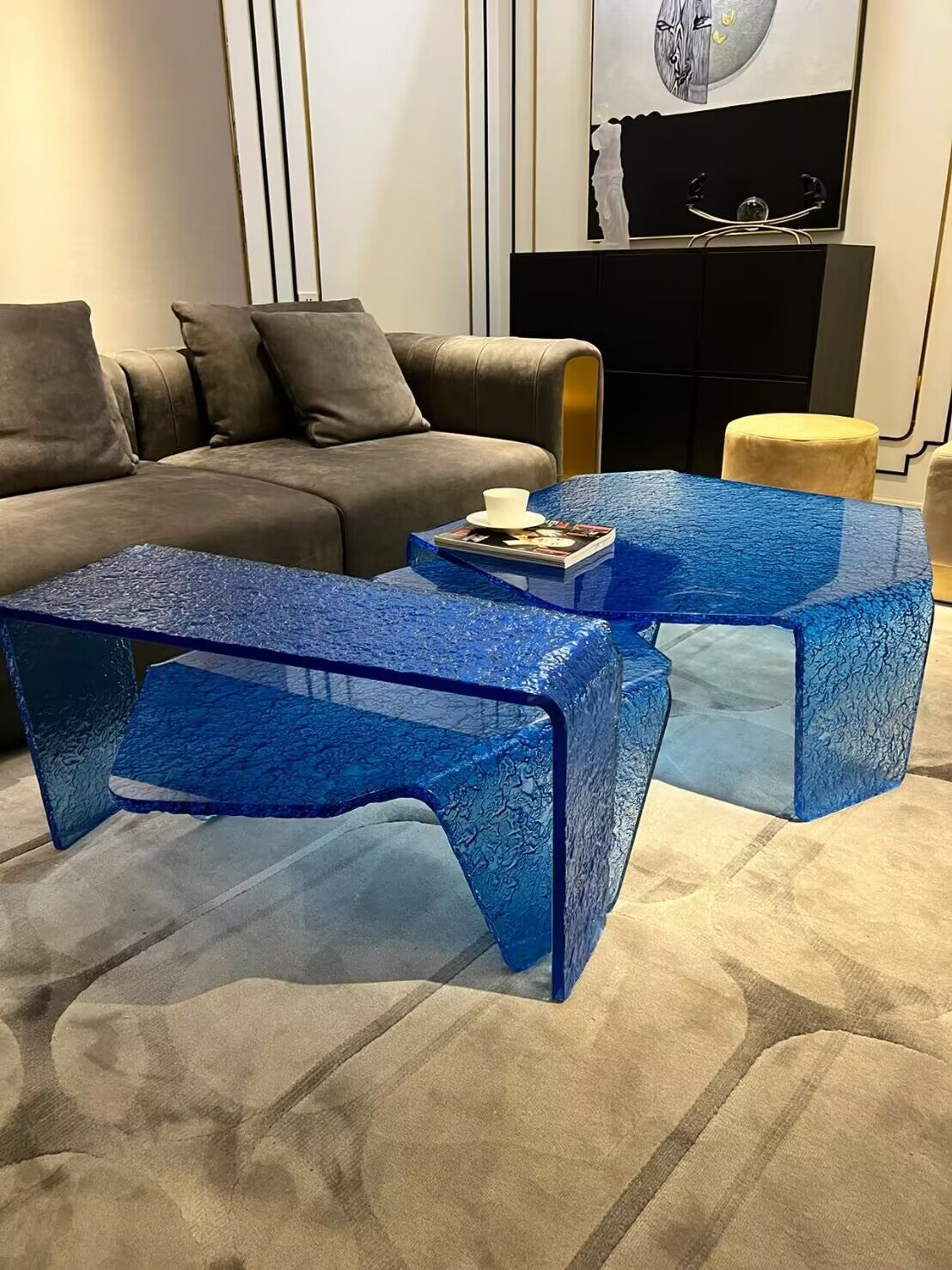 Luxurious Irregular Unique Creativity Acrylic Water Ripples Coffee Table