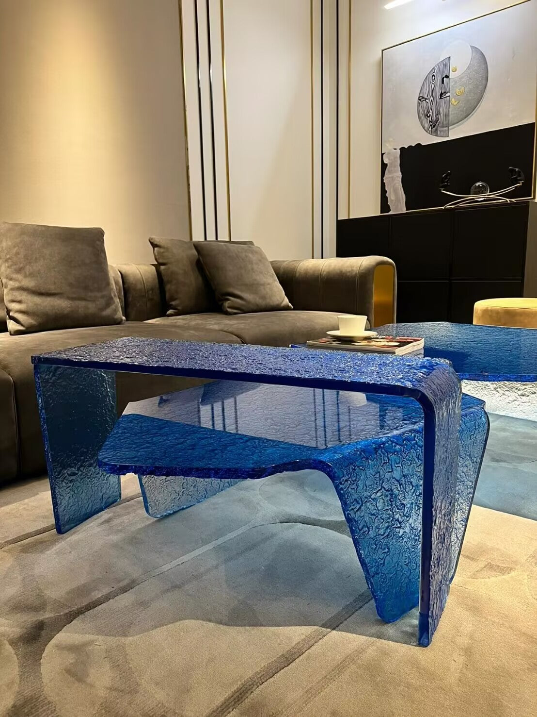 Luxurious Irregular Unique Creativity Acrylic Water Ripples Coffee Table