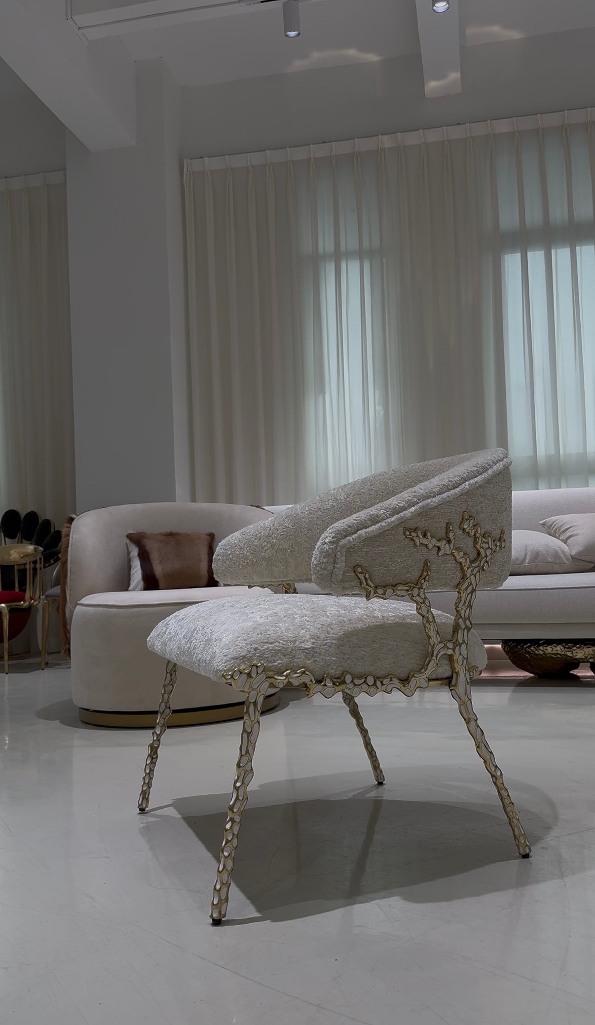 Luxurious and elegant Italian design pure copper coral chair