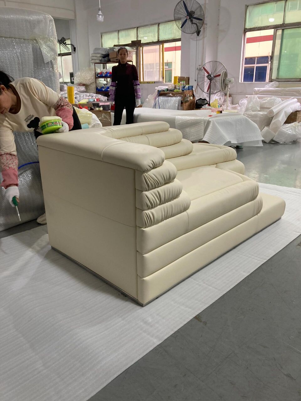 De Sade Unique High End Irregular Minimalist Genuine Leather Sofa