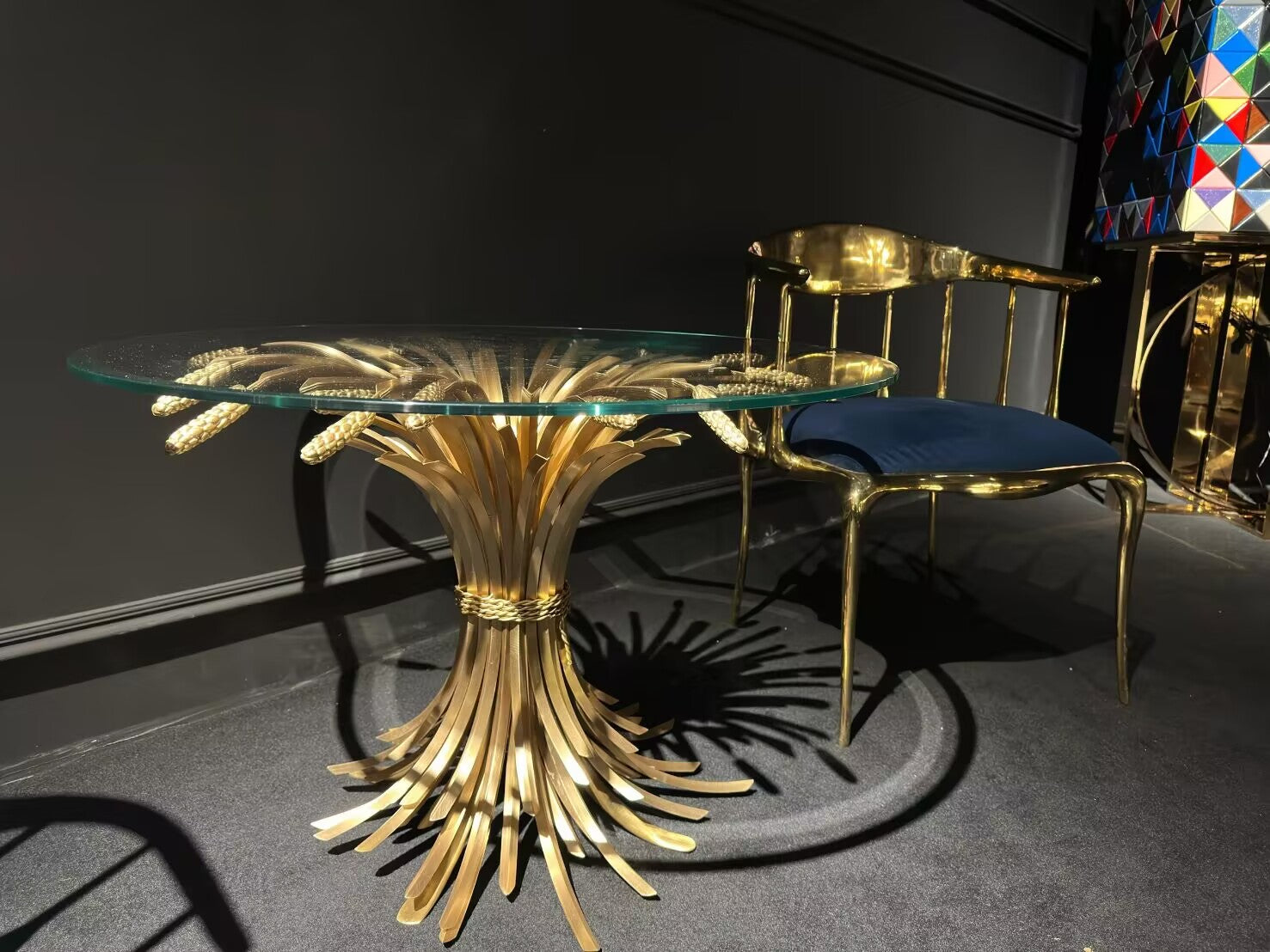 Earofwheat Luxury Tempered Glass Artistic Metal Circle Coffee Table