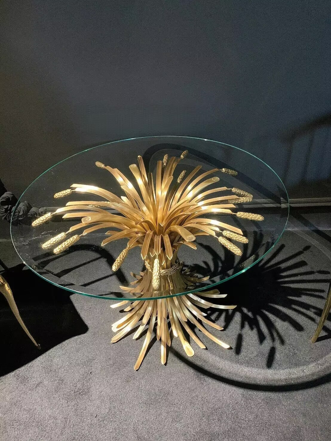 Earofwheat Luxury Tempered Glass Artistic Metal Circle Coffee Table