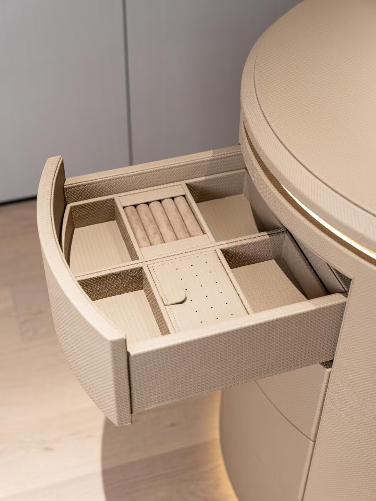 Fenichi Unique Creativity Multifunctional High-End Dressing Table