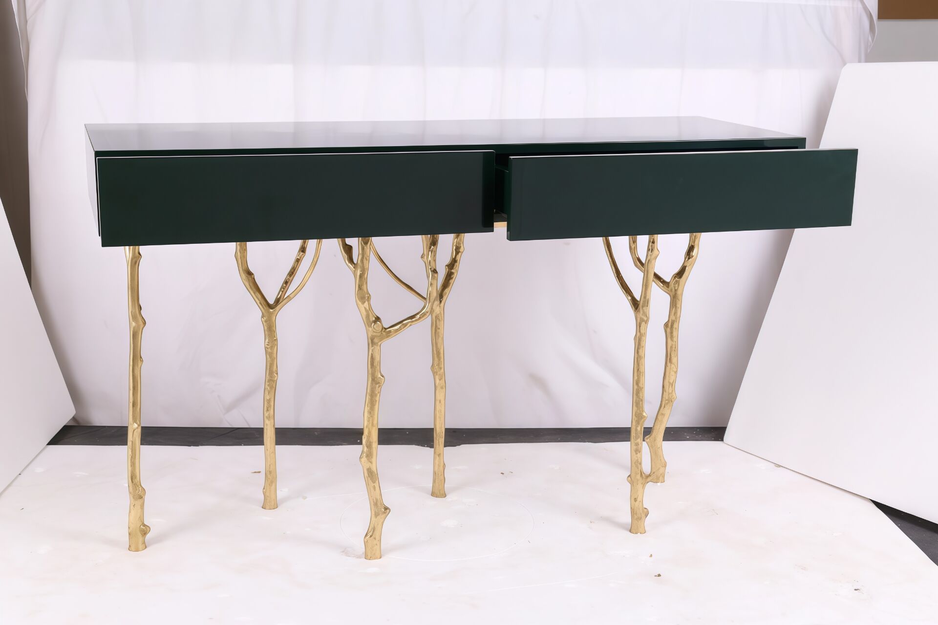 Fig Tree Luxurious Artistic Creative Metal Tree Branches Console