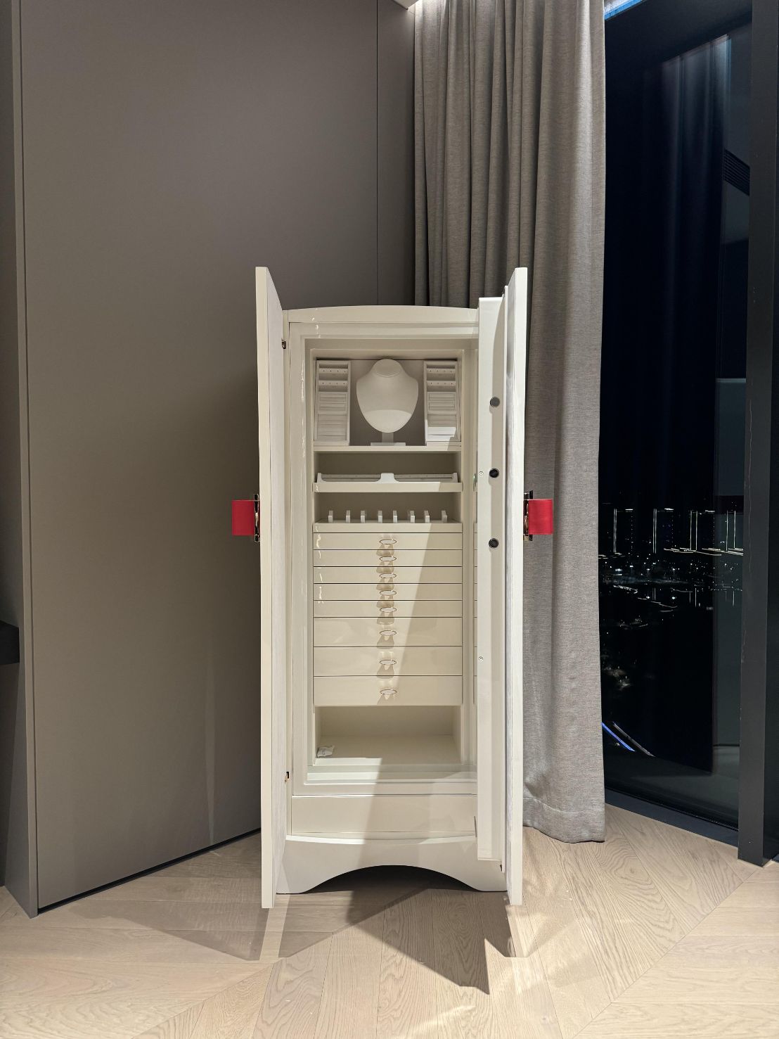 Fiocco Italian High-End Solid Wood Designer Villa Jewelry Cabinet