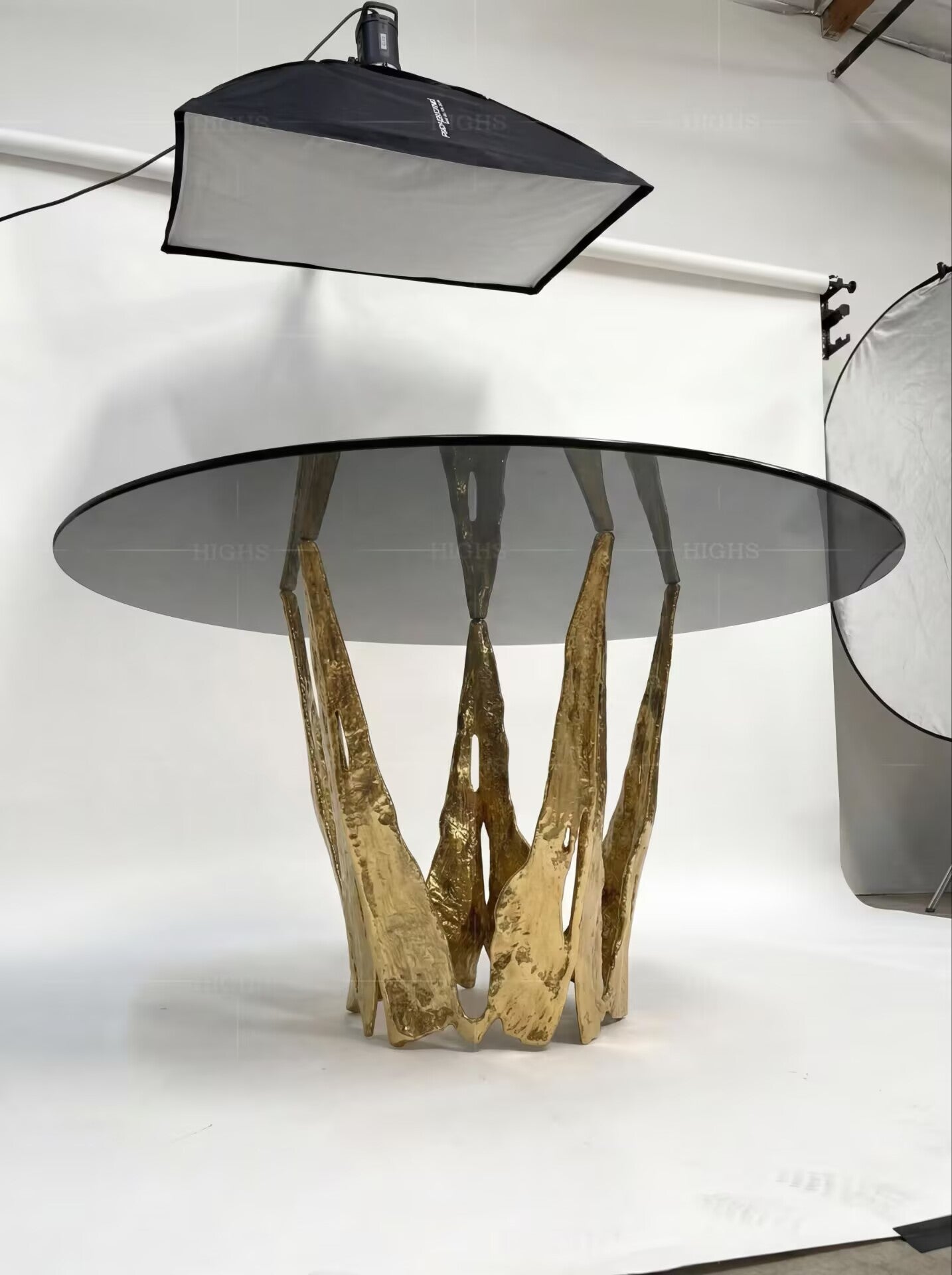 Folia High-End Designer Art Brass Customize Round Glass Dining Table