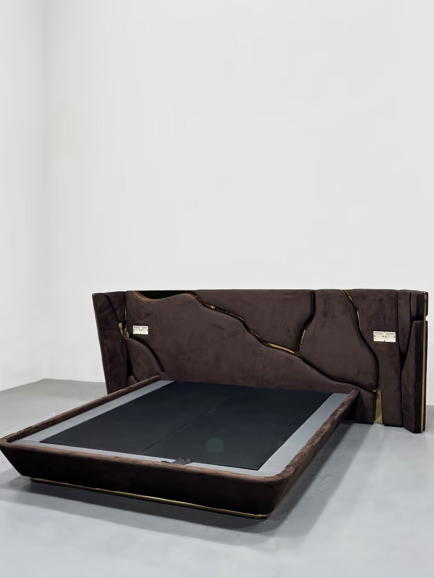 Kintsukuroi High Quality Luxurious Genuine Leather Double Bed Bed