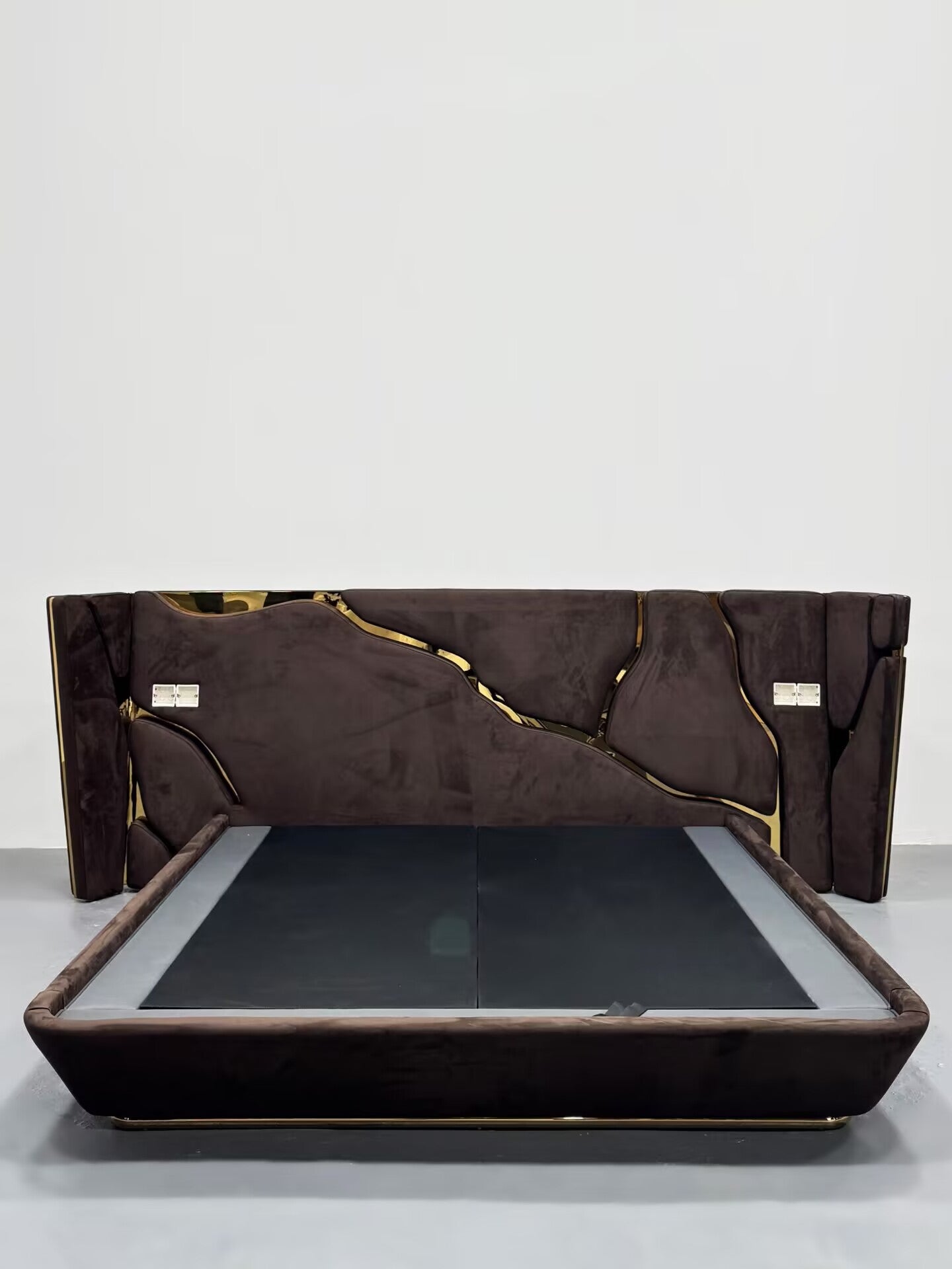 Kintsukuroi High Quality Luxurious Genuine Leather Double Bed Bed