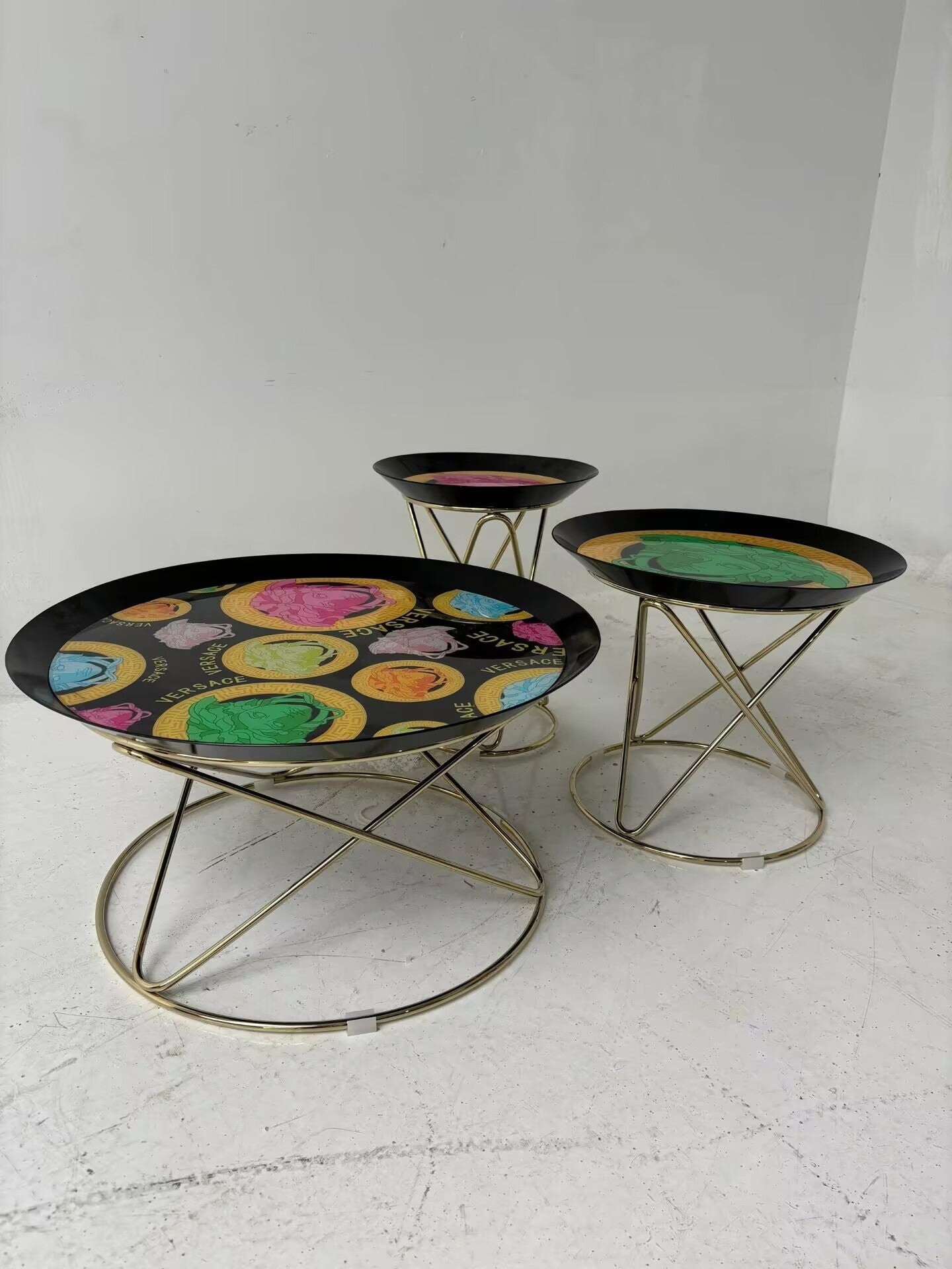La Medusa Italian Upscale Creativity Round Small Coffee Table