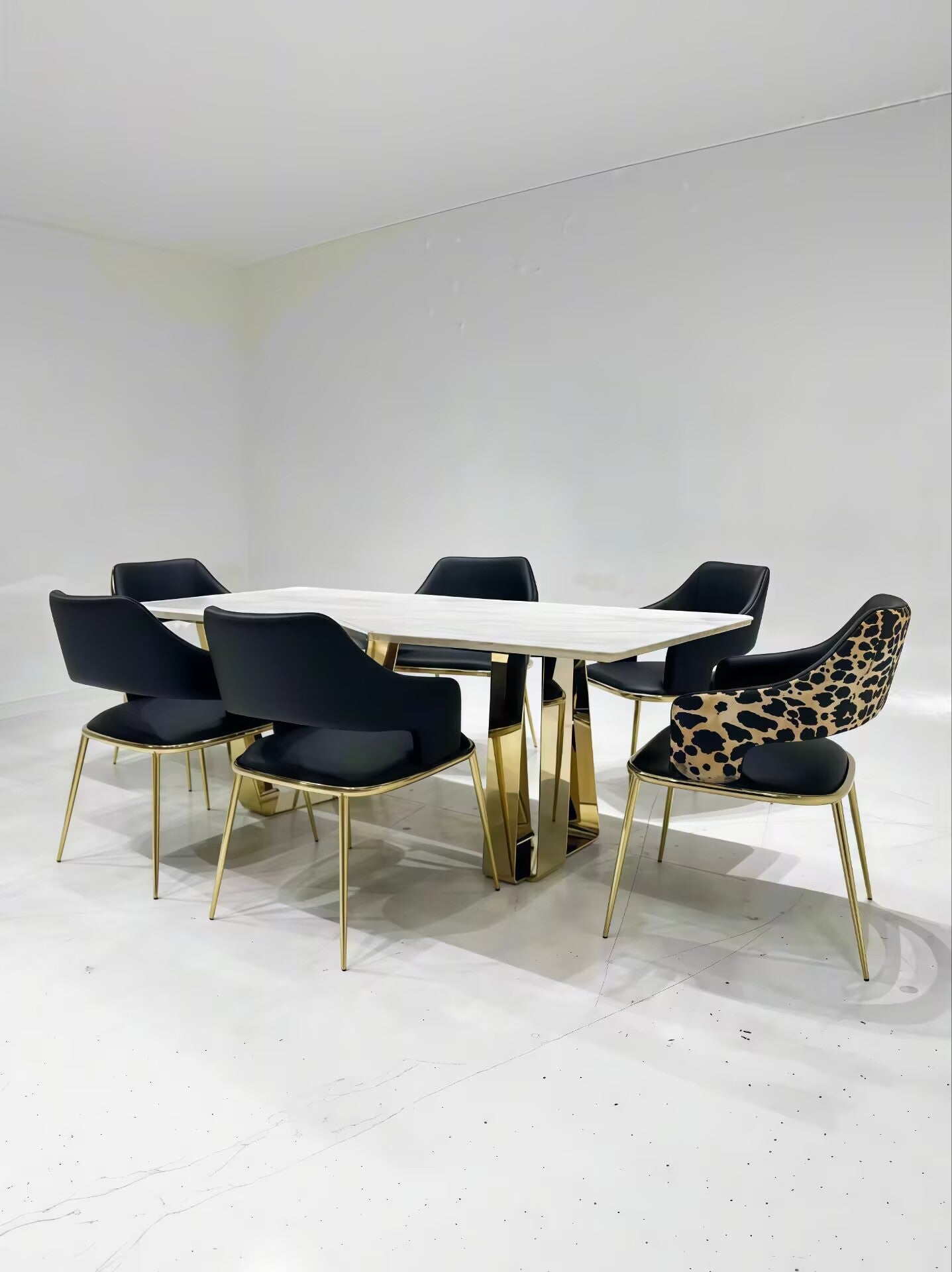 La Medusa Artistic Metal High-End Marble Rectangle Dining Table