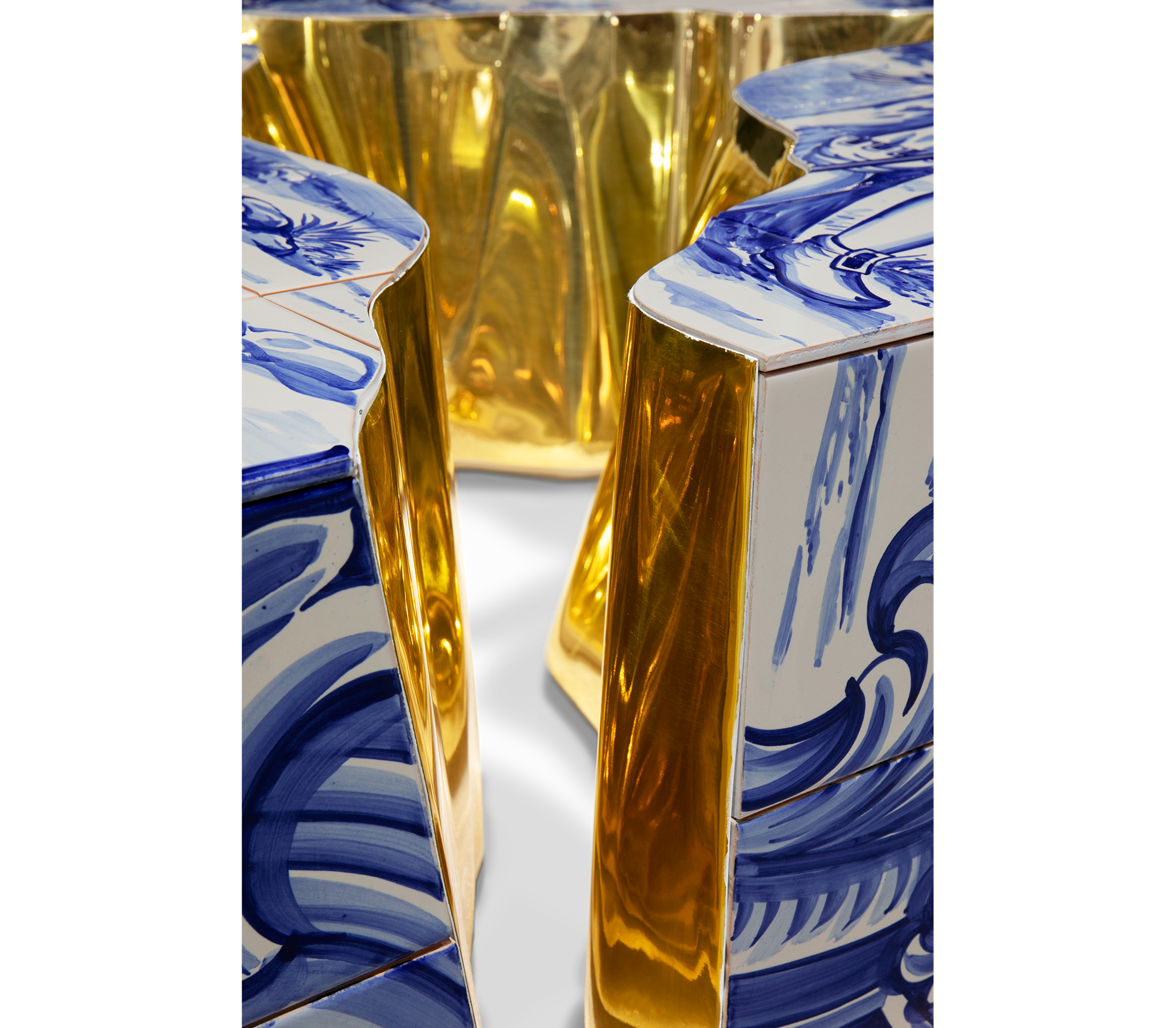 LUXURIOUS DETAILS LAPIAZ CENTER TABLE For the living room of a villa