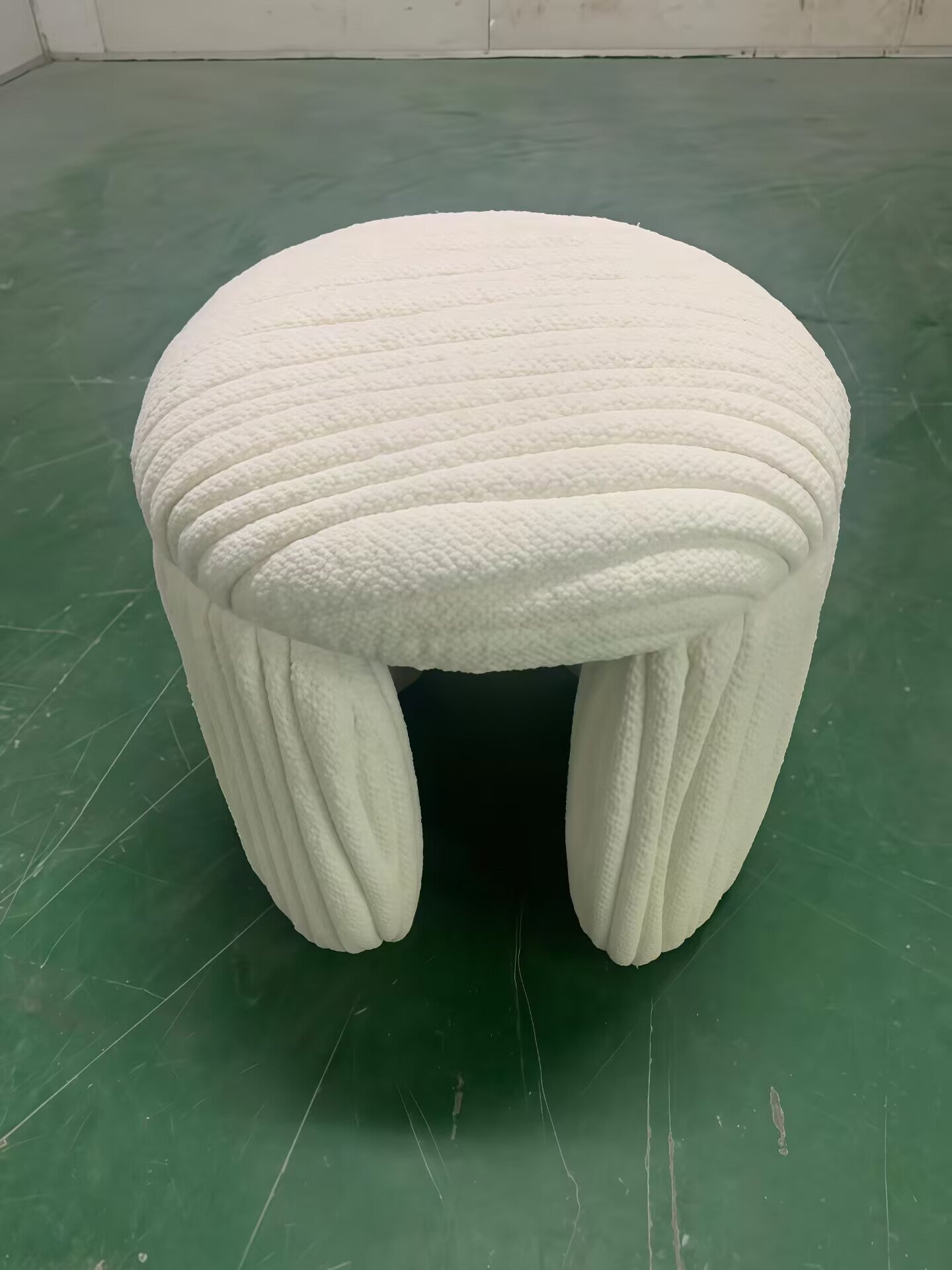 Leaf Modern Luxurious Artistic Minimalist Solid Wood Dressing Stool