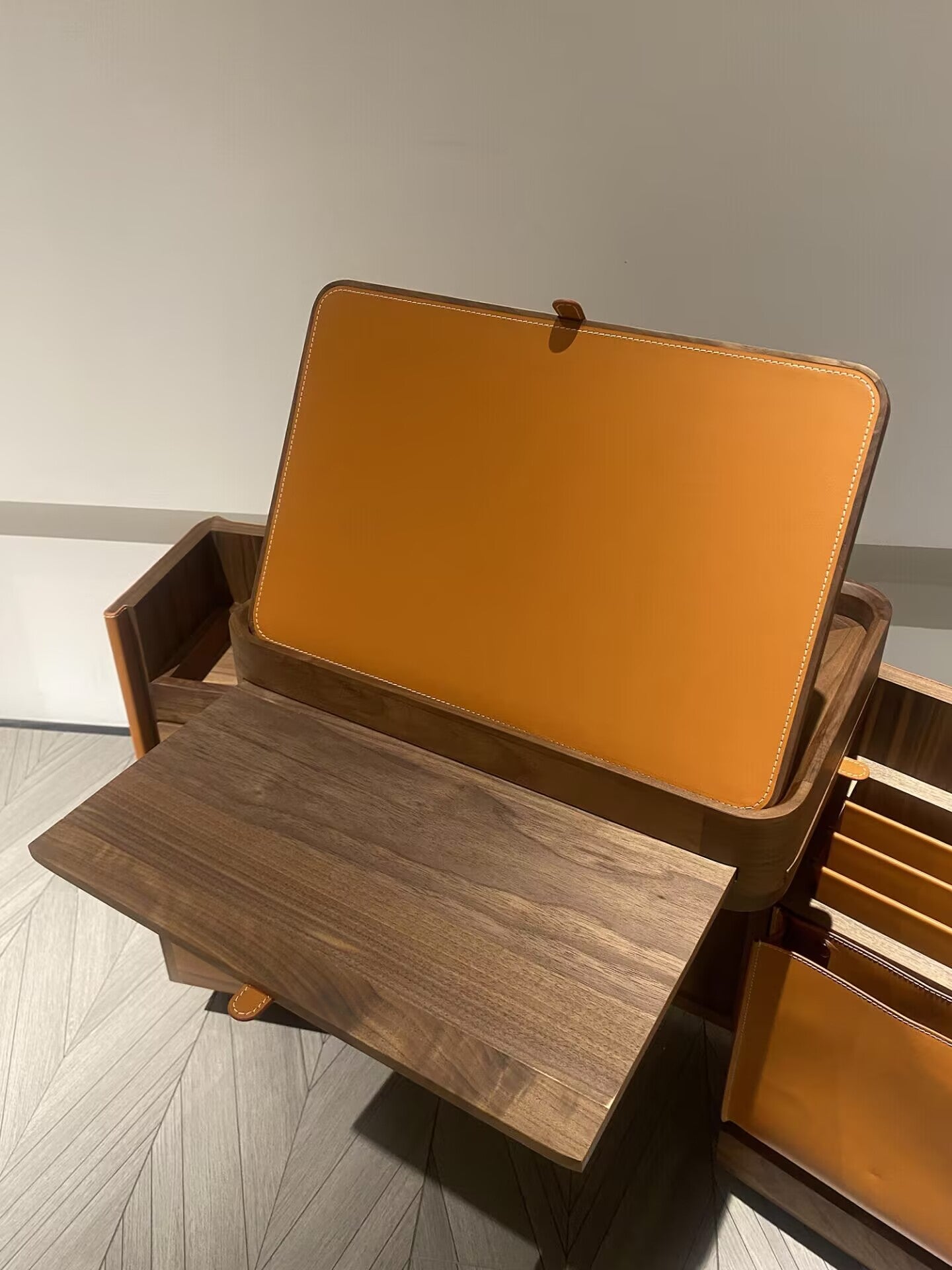 Les Necessaires D Designer Unique Creativity Solid Wood Folding Desk