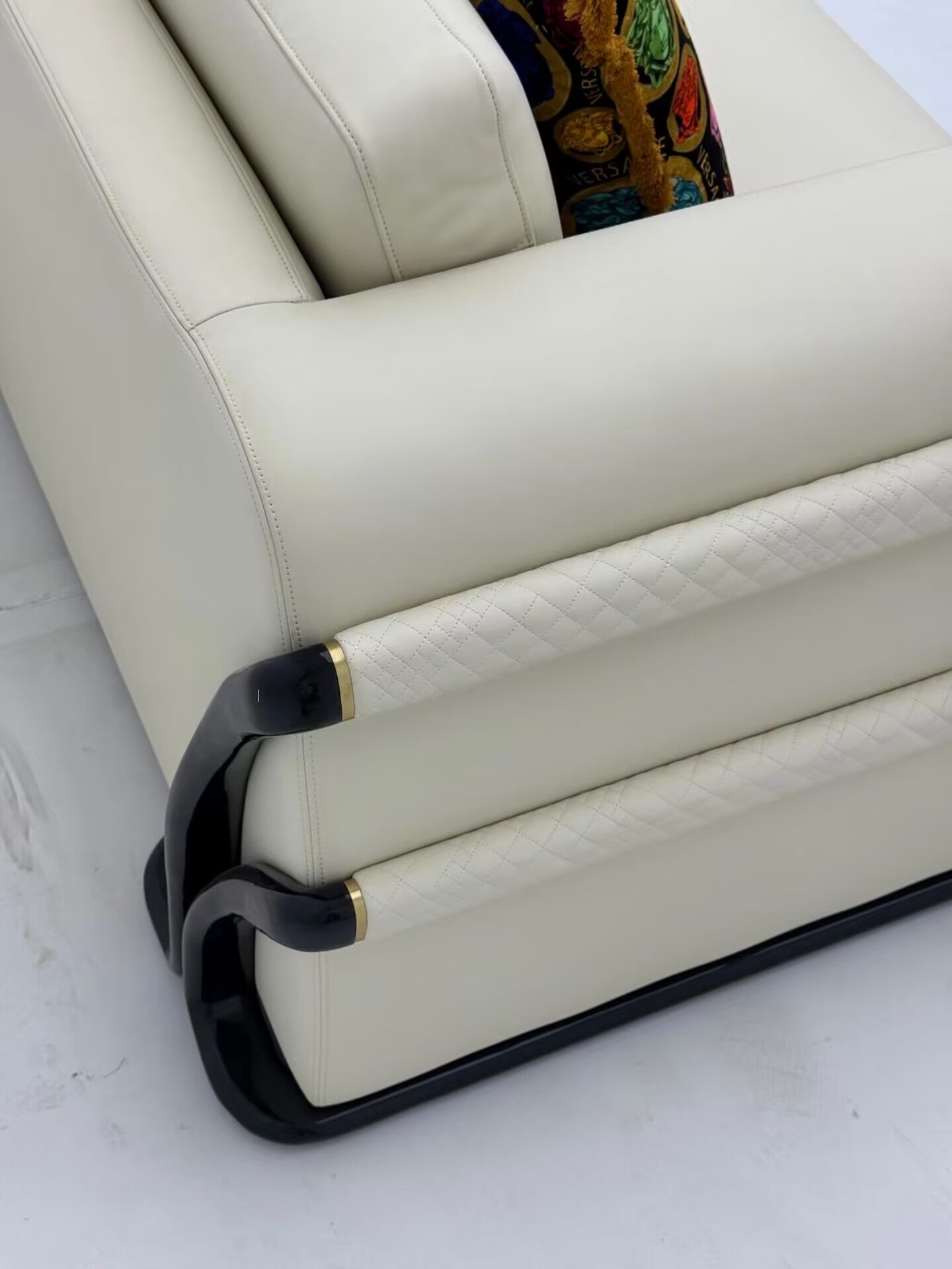 Medusa Living Room Designer Genuine Leather Multiple Seats Sofa