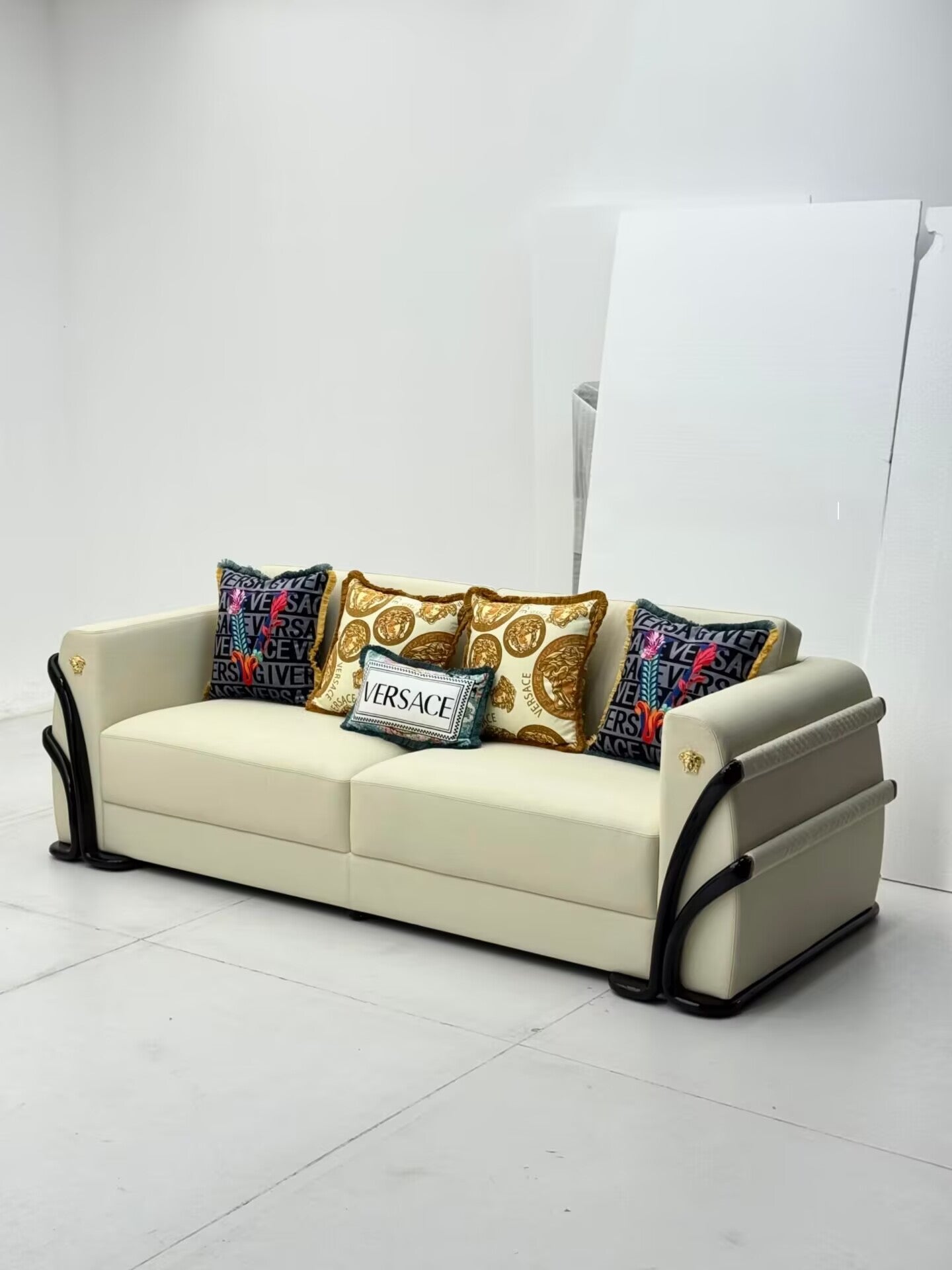Medusa Living Room Designer Genuine Leather Multiple Seats Sofa