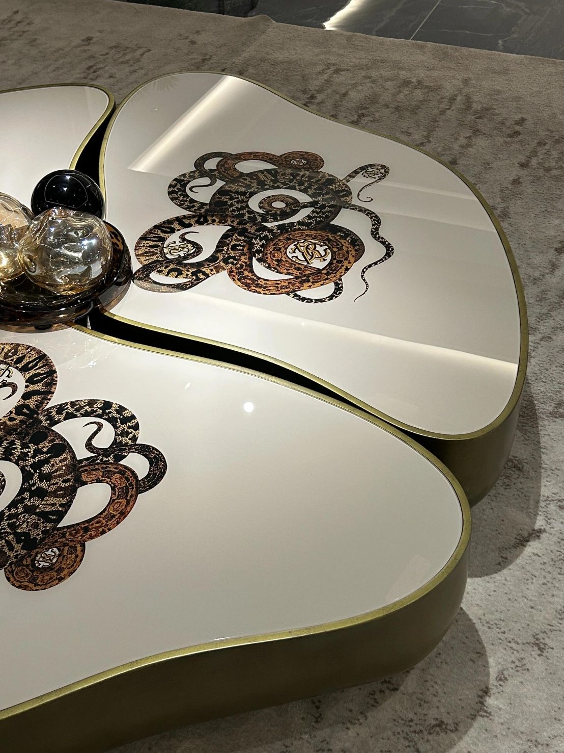 Meru Luxurious Unique Creative Tempered Glass Artistic Coffee Table
