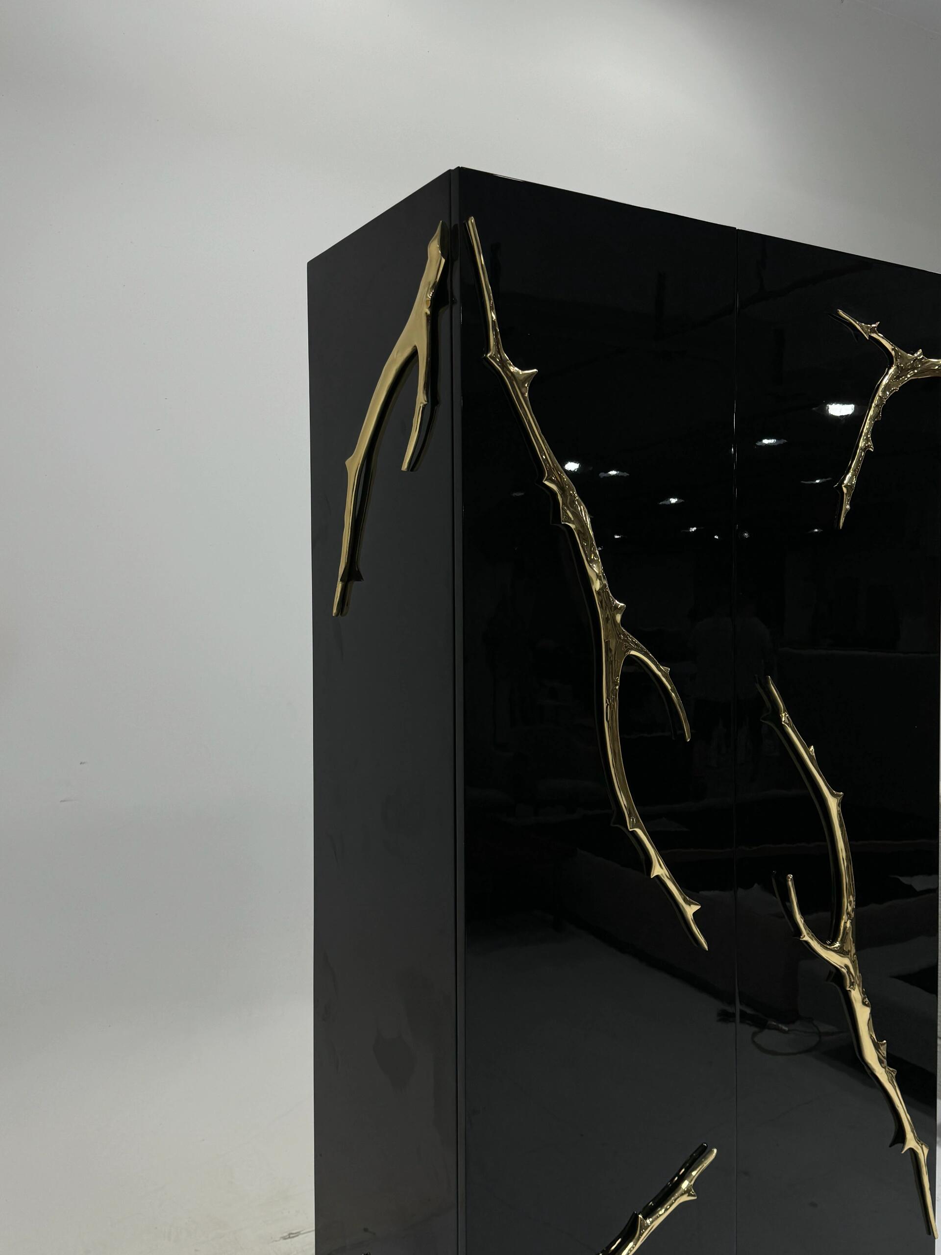 Metacredenza Artistic Creativity Metal Designer Wine Cabinet
