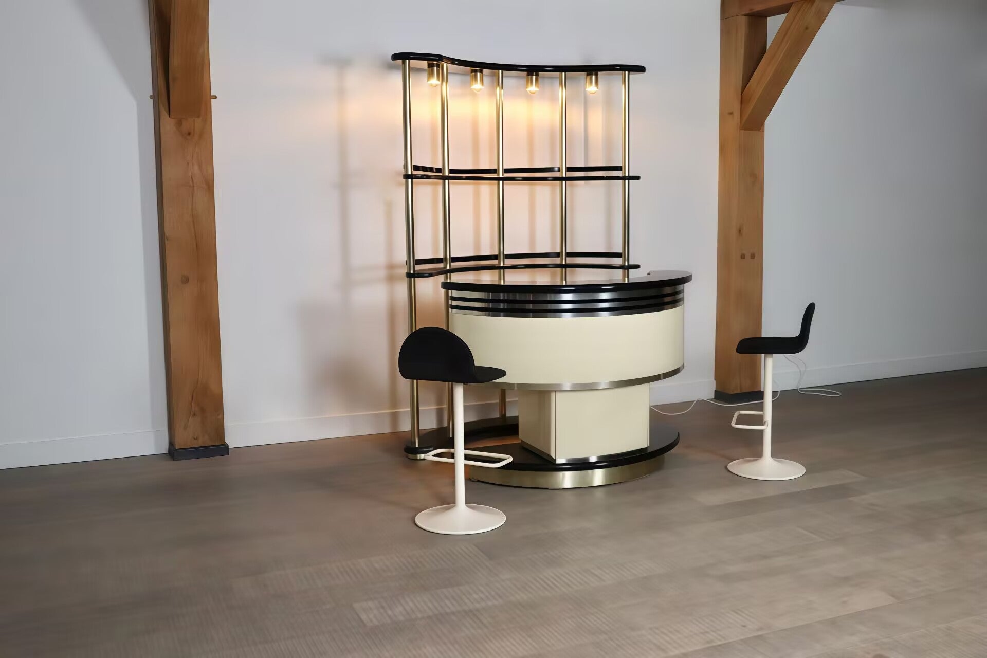 Midcentury Italian Luxury Artistic Retro Stainless Steel Bar Counter