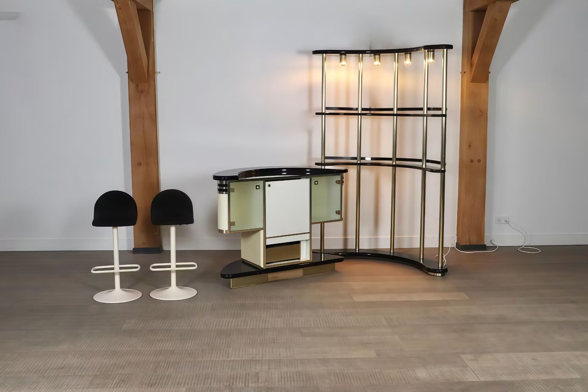 Midcentury Italian Luxury Artistic Retro Stainless Steel Bar Counter