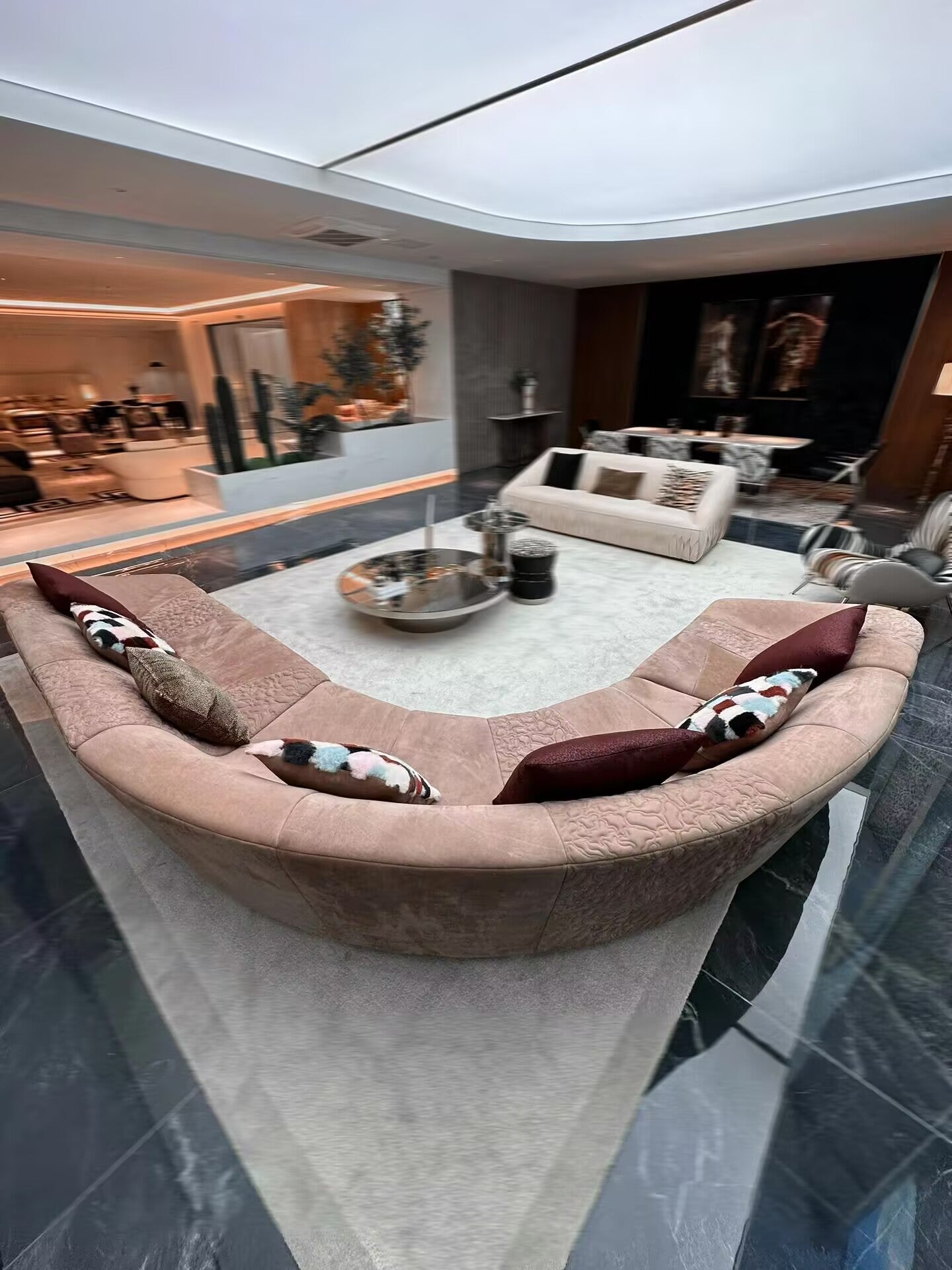 Nassau Living Room High End Curved Modern Minimalism Sofa