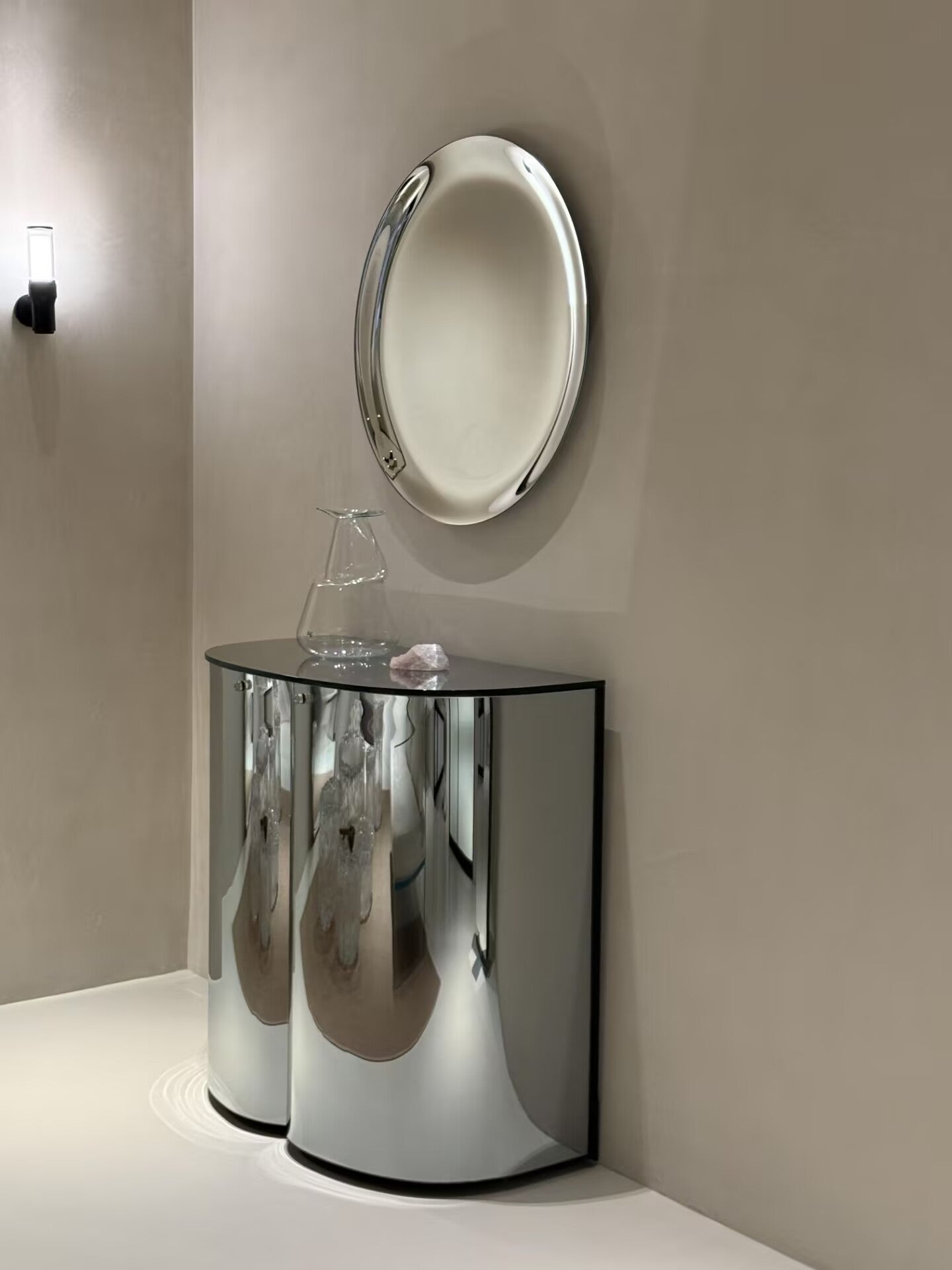 Oltralpe Modern Minimalism Upscale Stainless Steel Wine Cabinet