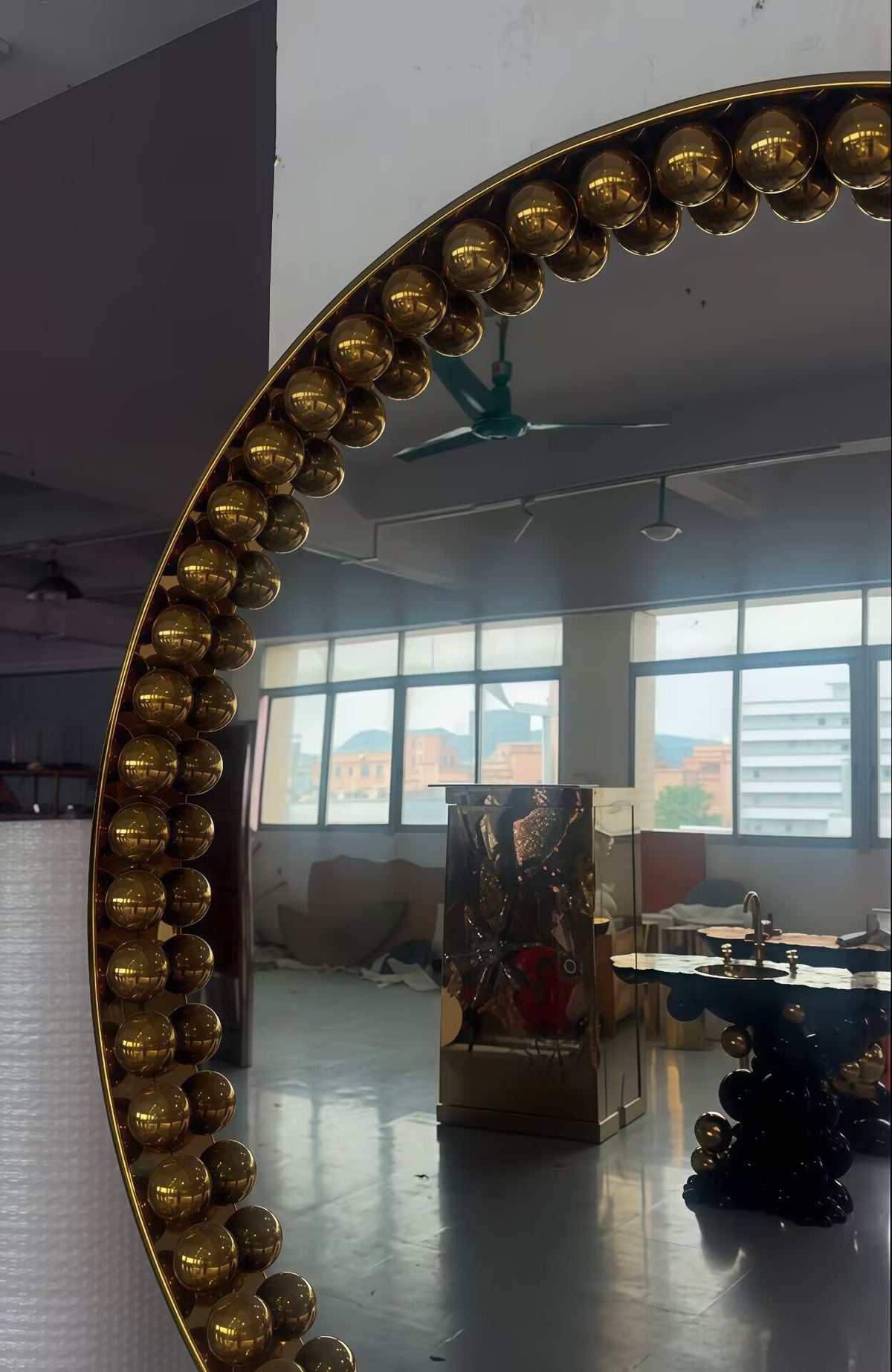 Orbis Living Room Luxurious Unique Art Metal Round Decorative Mirror