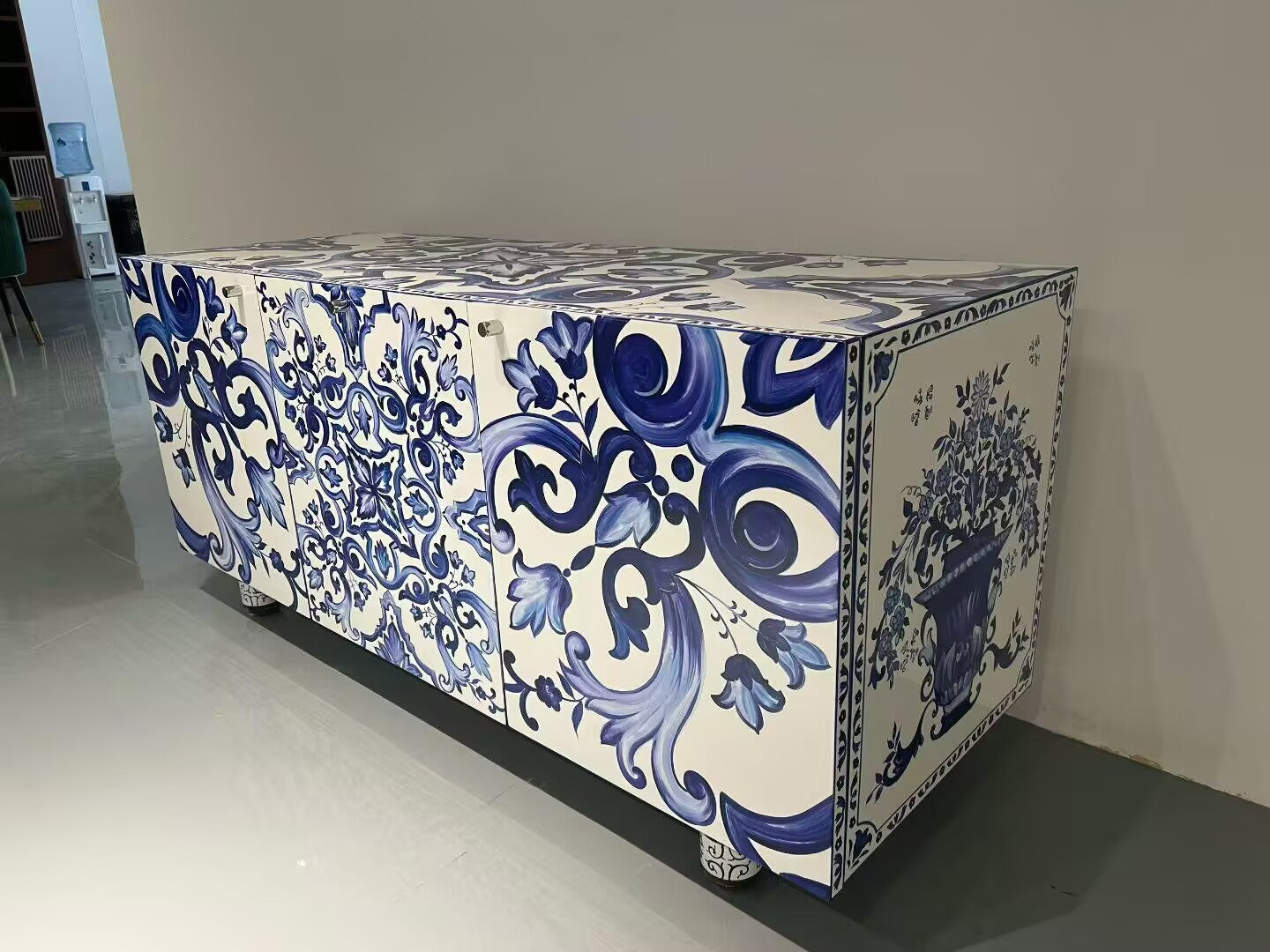 Orione Italian Minimalist Creativity Solid Wood Painted Sideboard
