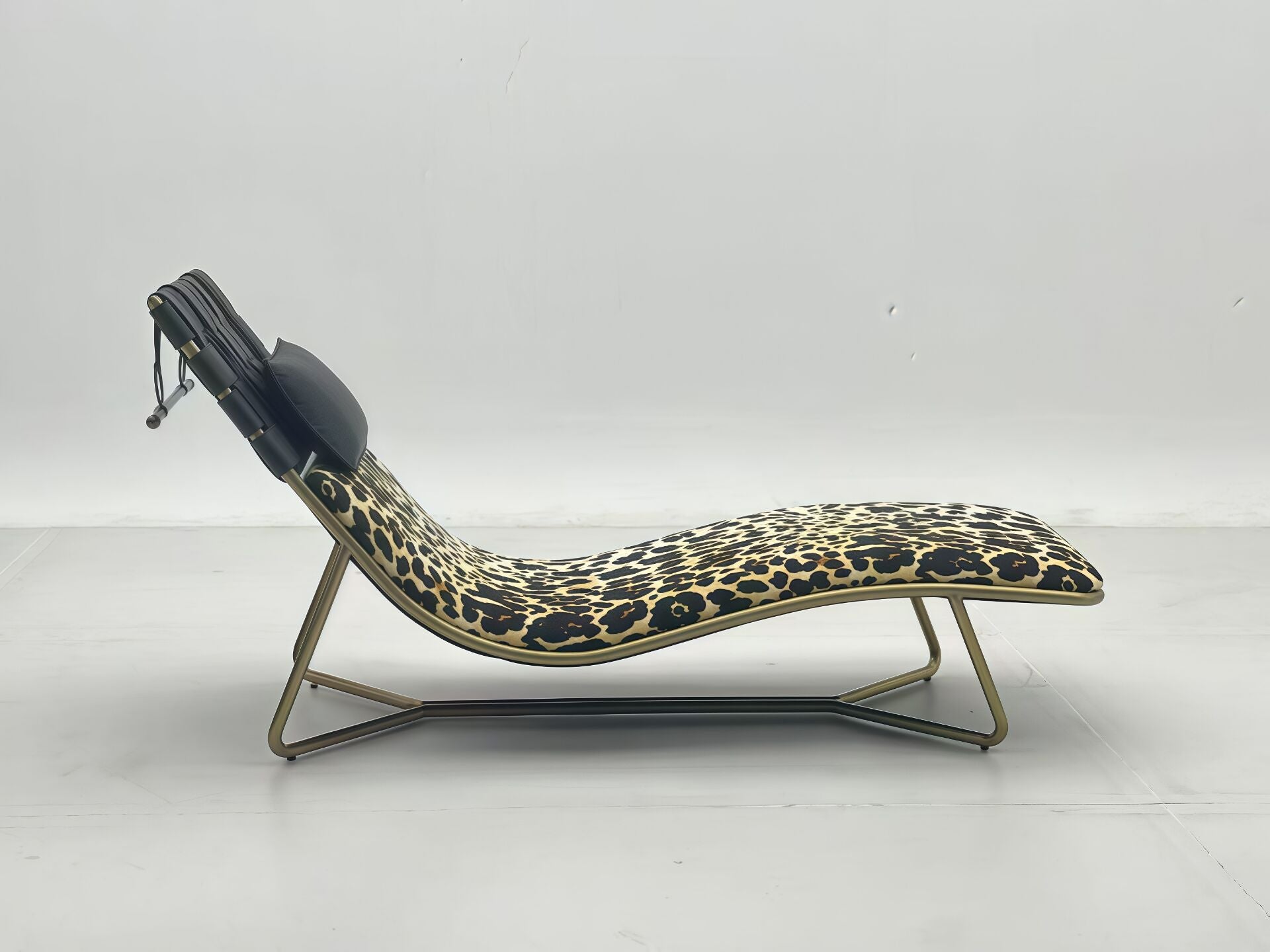 Papeete Luxury Artistic Stainless Steel Leopard Print Leather Reclining Chair