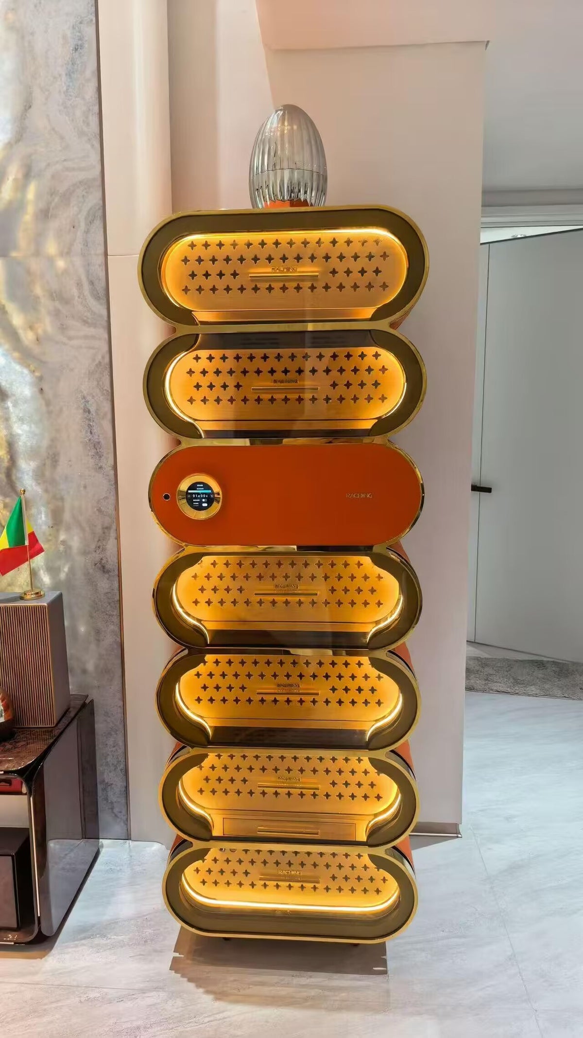 Raching Amber Modern High-End Solid Wood Villa Smart Cigar Cabinet