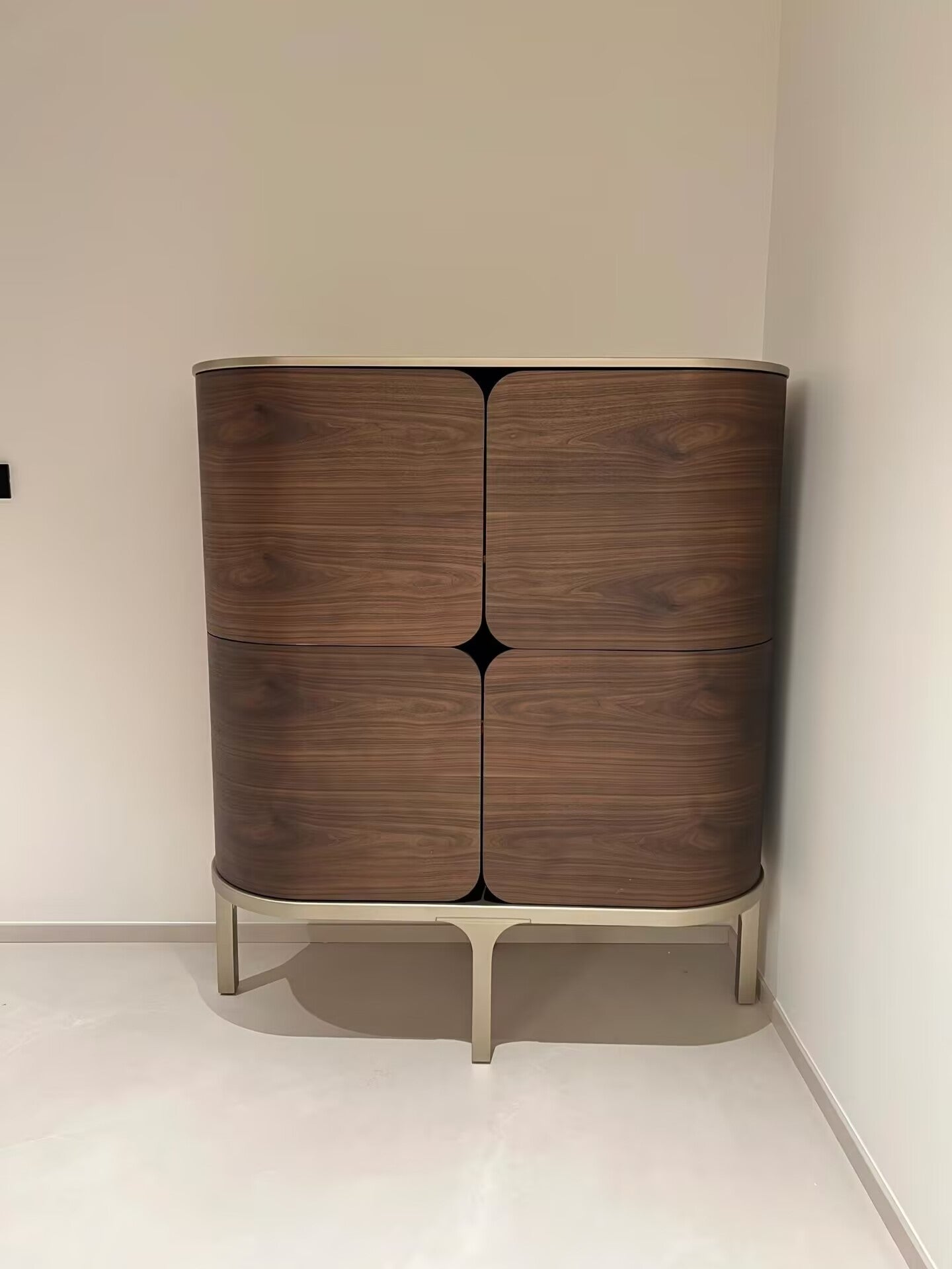 Roller Luxury Designer Artistic Arc Solid Wood Storage Sideboard