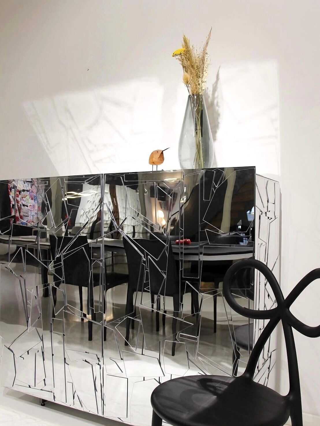 Scrigno Italian Simplicity Solid Wood Mirrored Decorating Sideboard