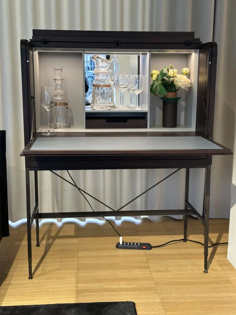 Scrinium Villa Unique Creativity Customize Solid Wood Wine Cabinet