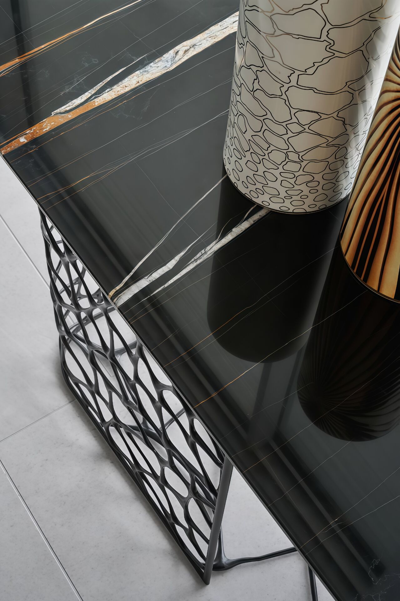 Sioraf Modern Designer Stainless Steel Customization Console