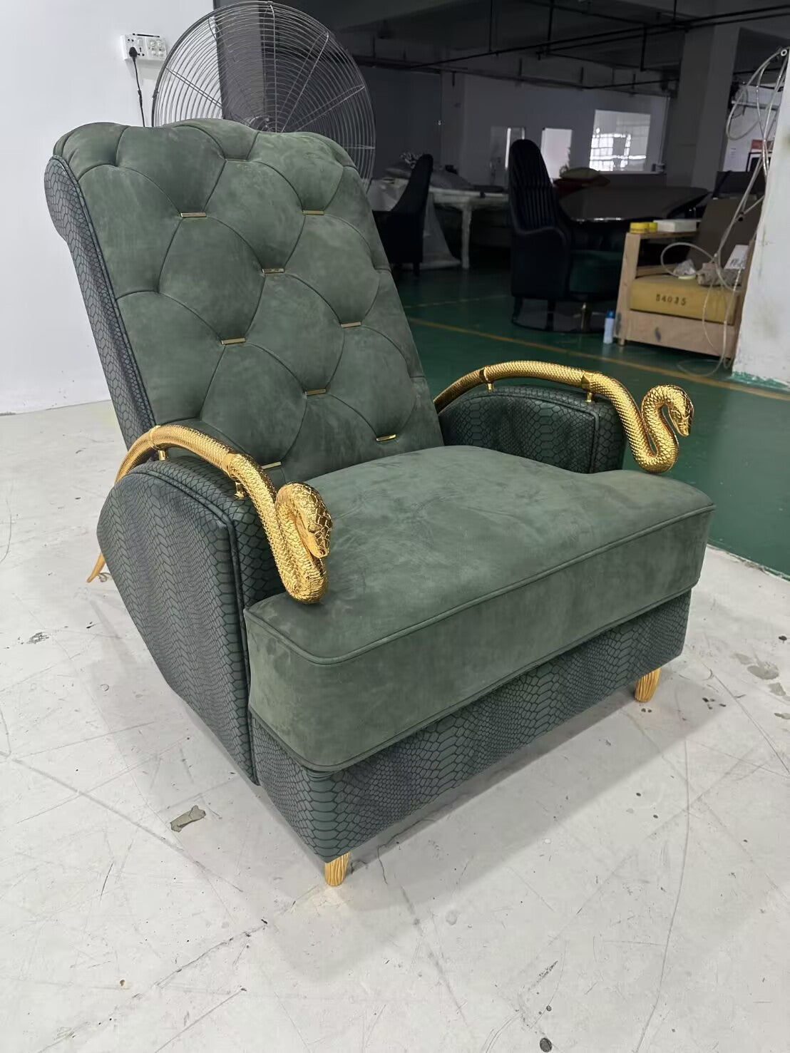 Snake Designer Artistic Modern High End Metal Fabrics Sofa Chair