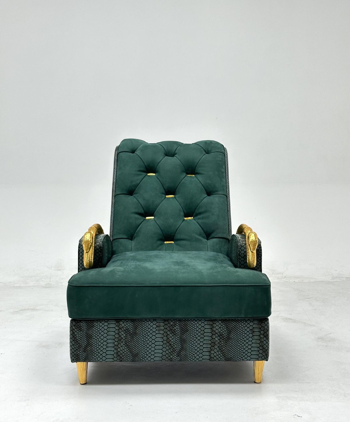 Snake Designer Artistic Modern High End Metal Fabrics Sofa Chair