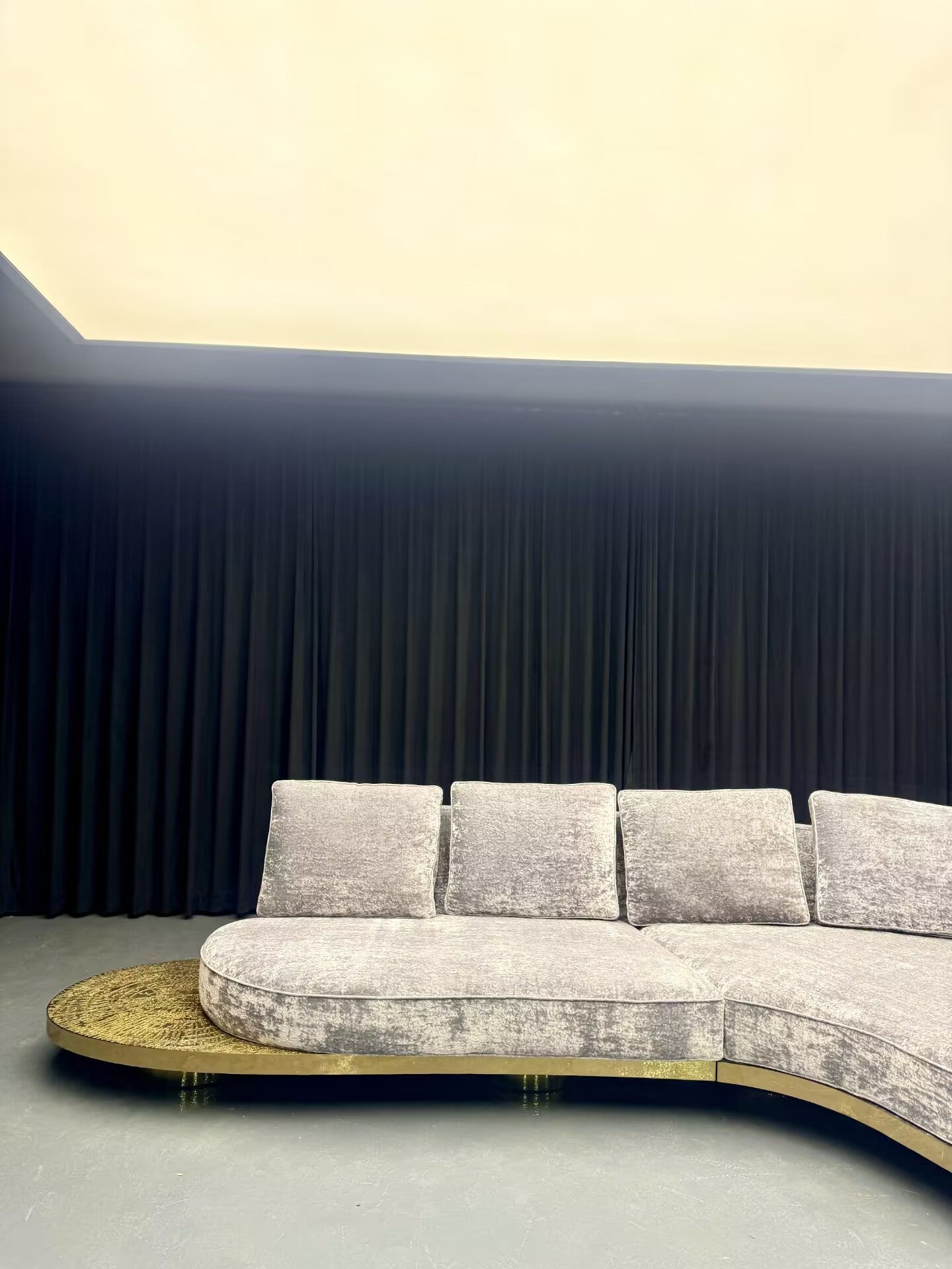Villa Living Room Modern Minimalist Creative Curved Fabric Sofa