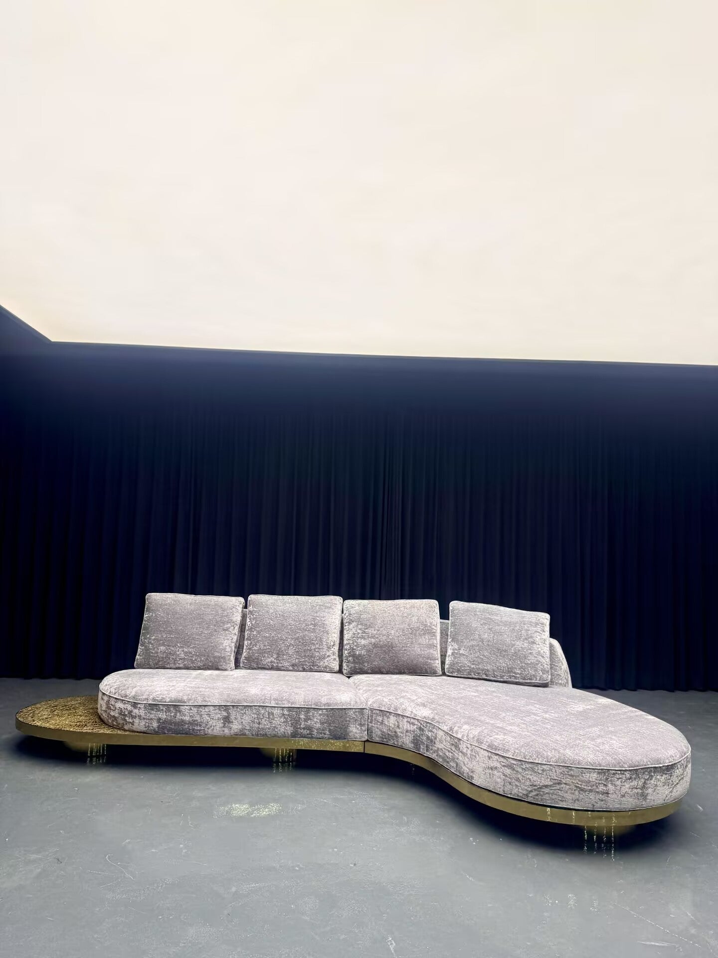 Villa Living Room Modern Minimalist Creative Curved Fabric Sofa