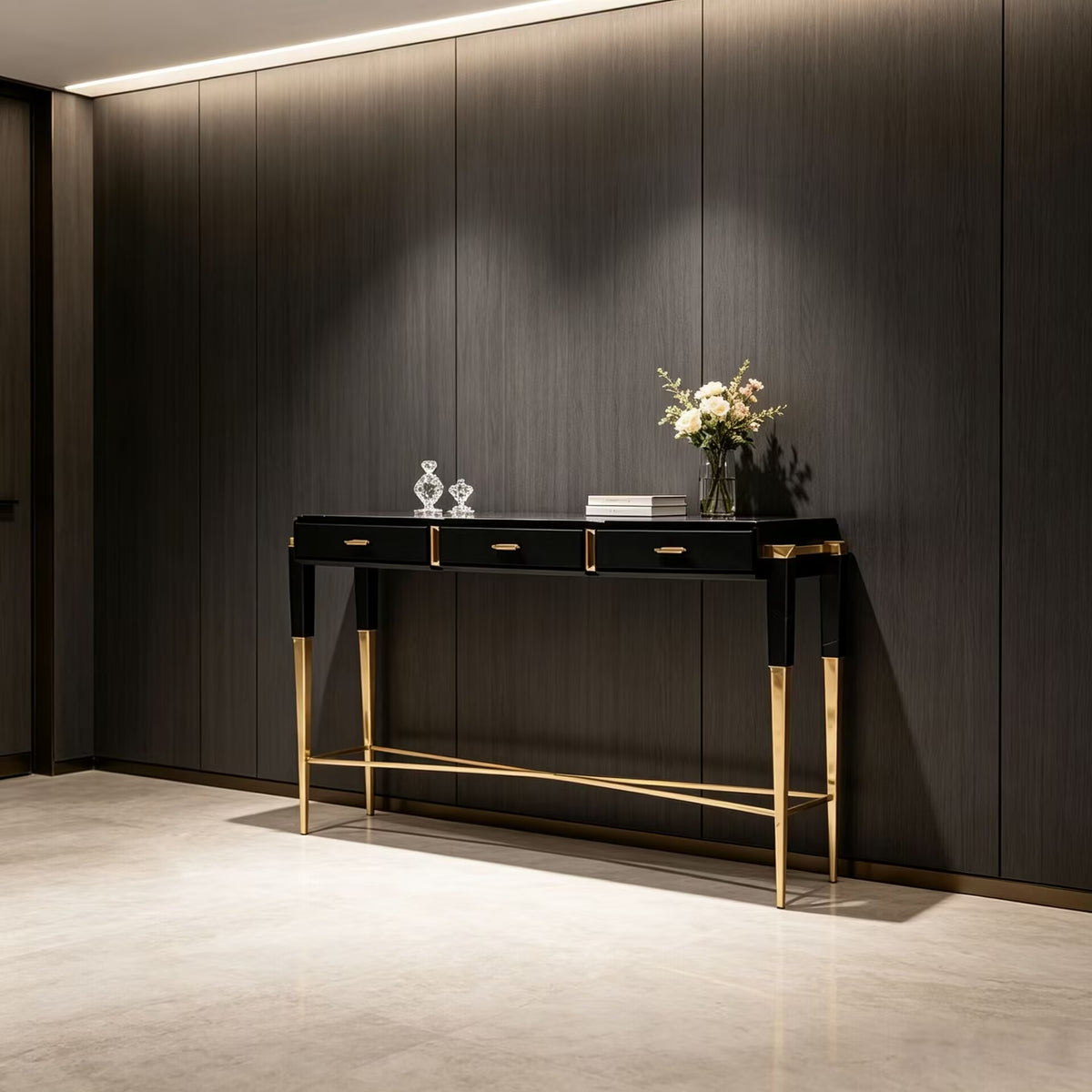 Spear Luxury Stainless Steel Creativity Lacquered Solid Wood Console