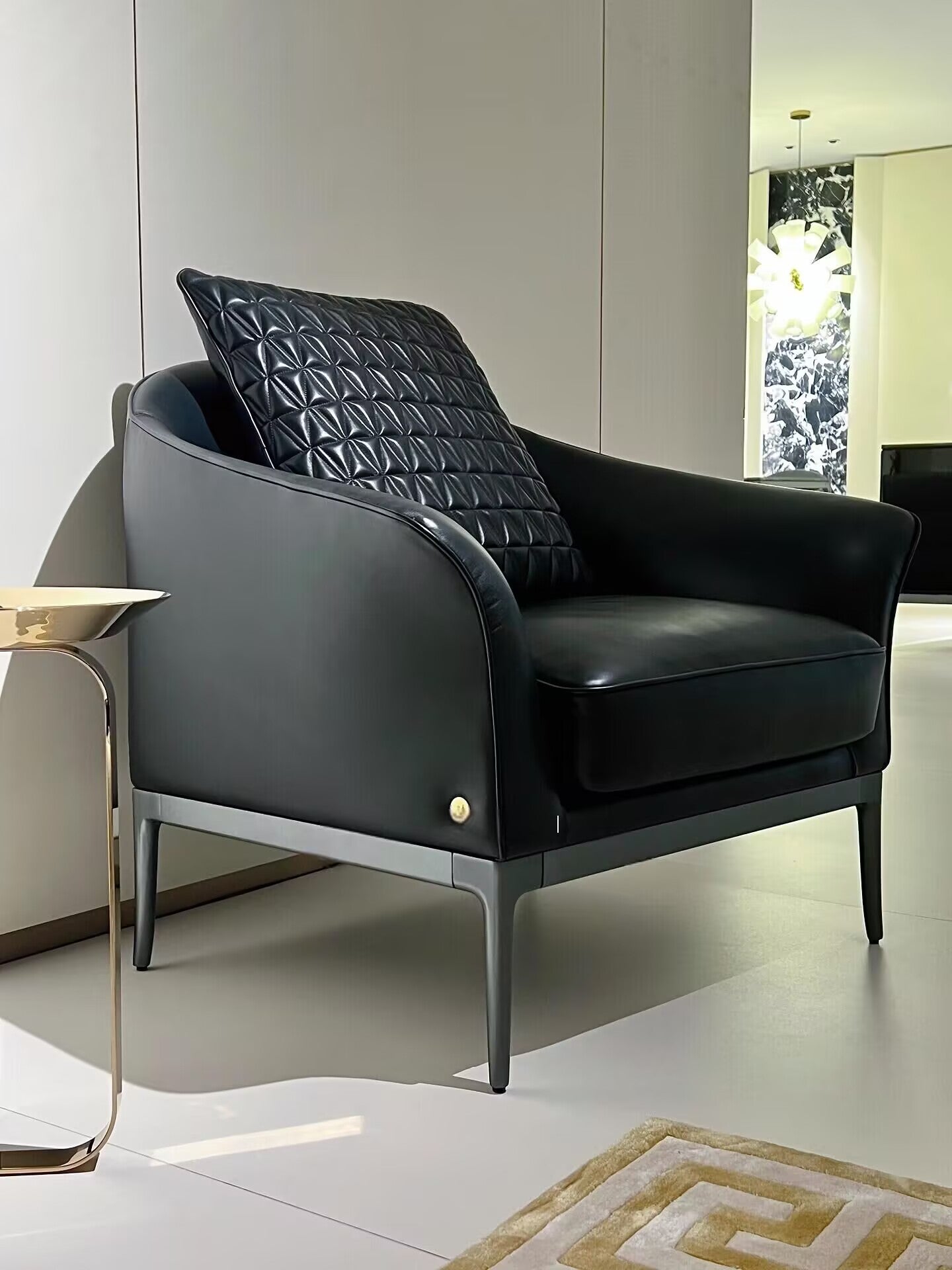 Stiletto Italian Simplicity Genuine Leather Customize Single Sofa Chair