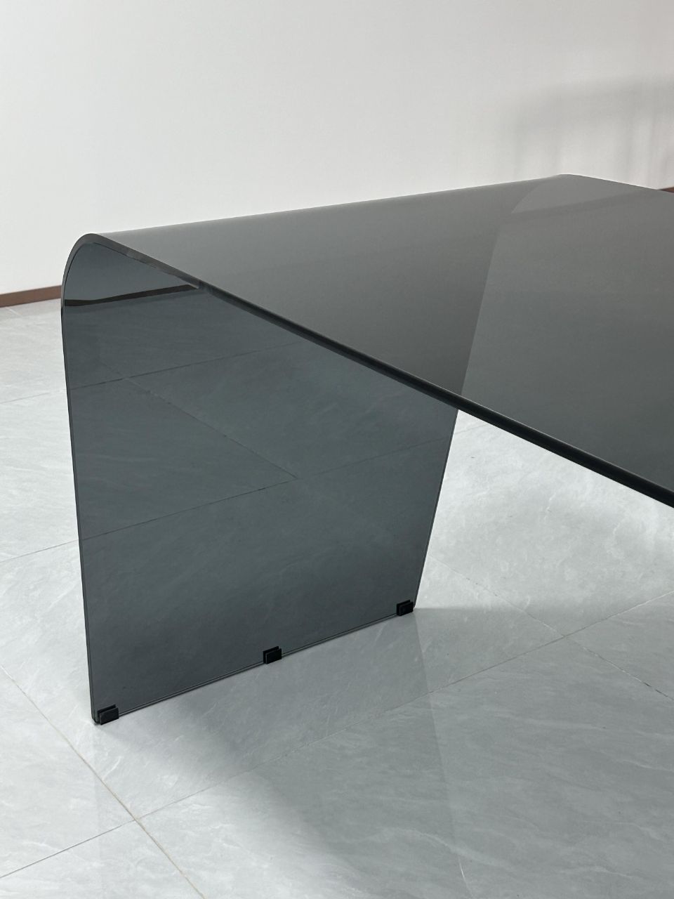 Stratos Italian Minimalist Solid Wood Creativity Glass Writing Desk