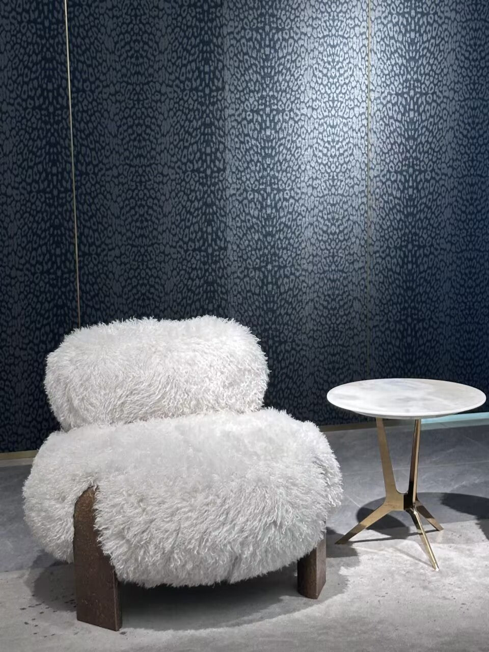 Toulou Stainless Steel Minimalist Modern High End Sofa Chair