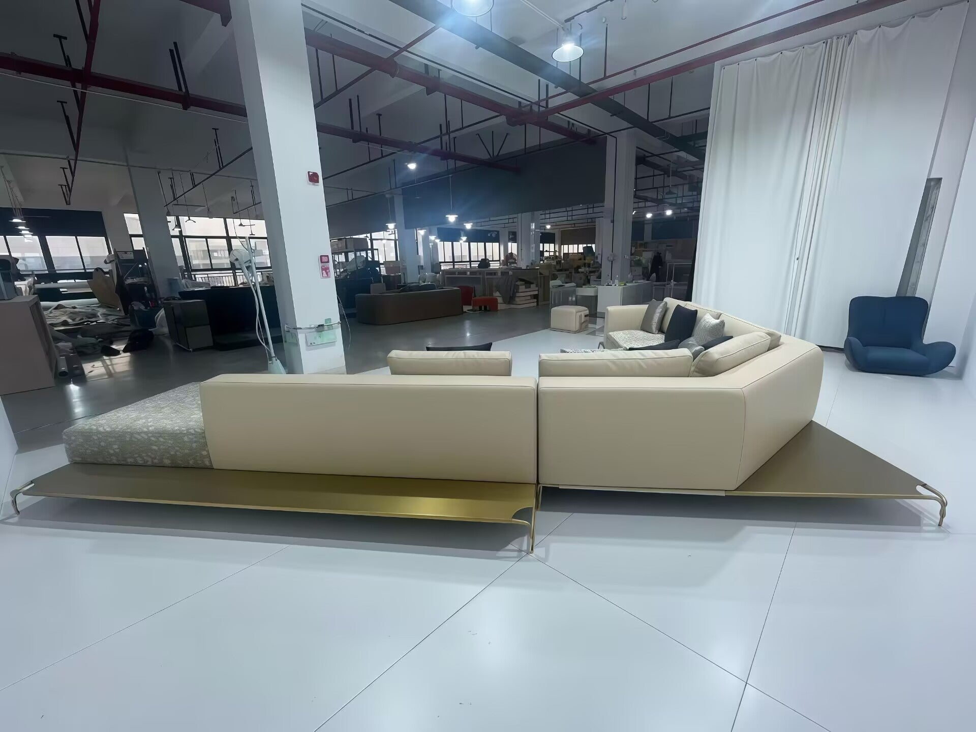 Viktoria Modern Luxury Stainless Steel Living Room Curve Corner Sofa