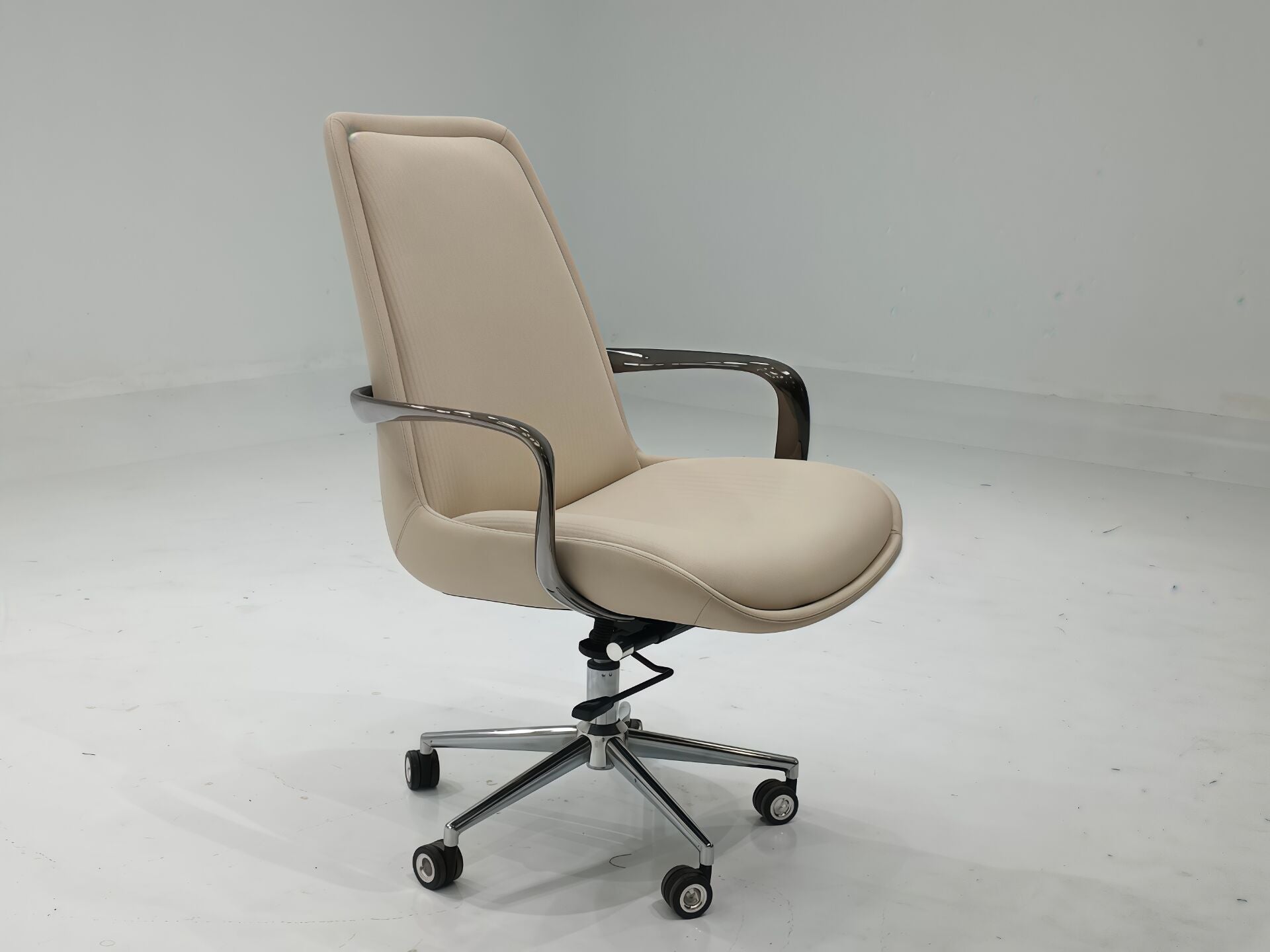 Volver Italian High End Designer Unique Creative Leather Office Chair
