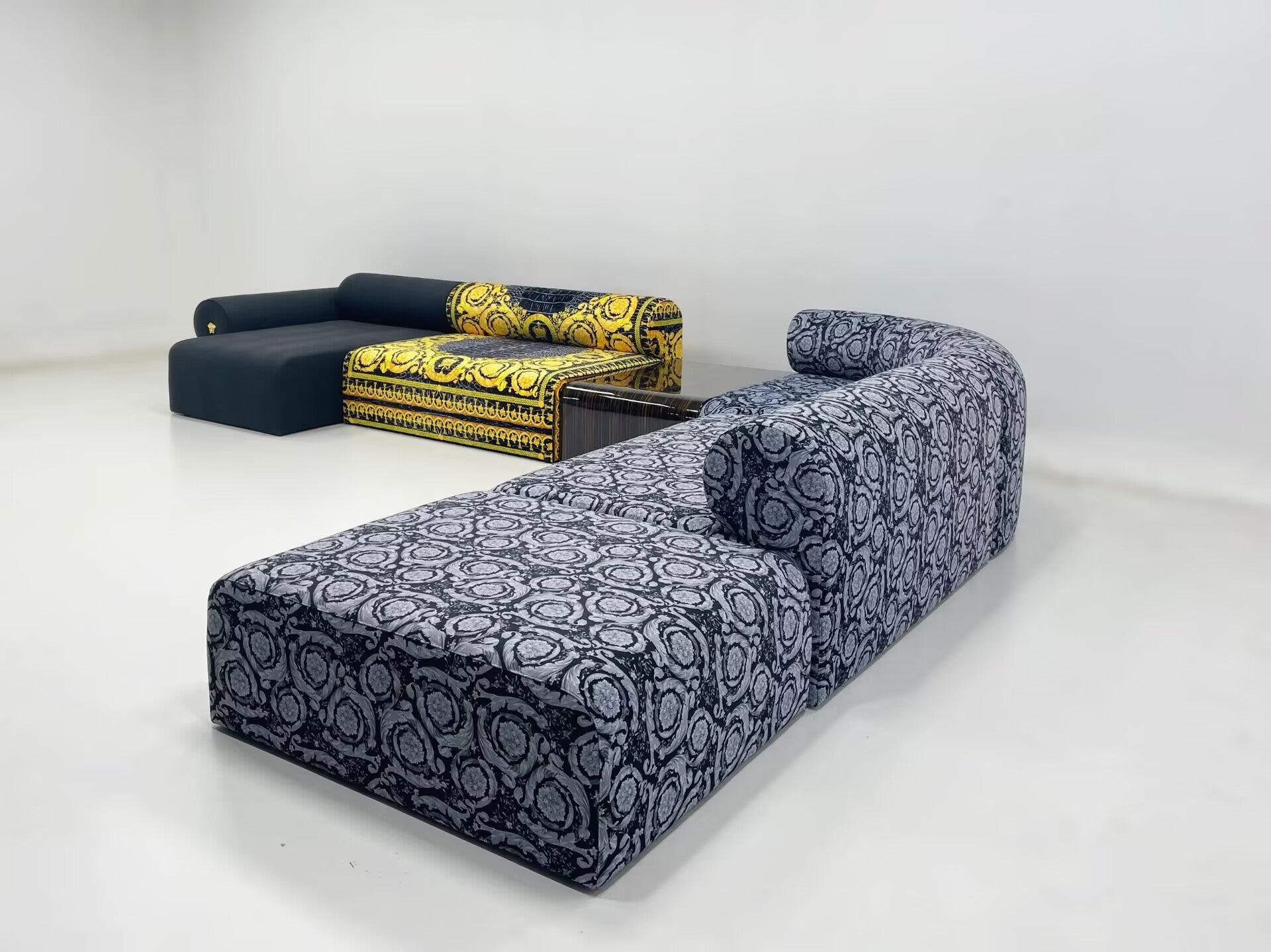 Zensational Italian Villa Living Room Artistic Genuine Leather Sofa